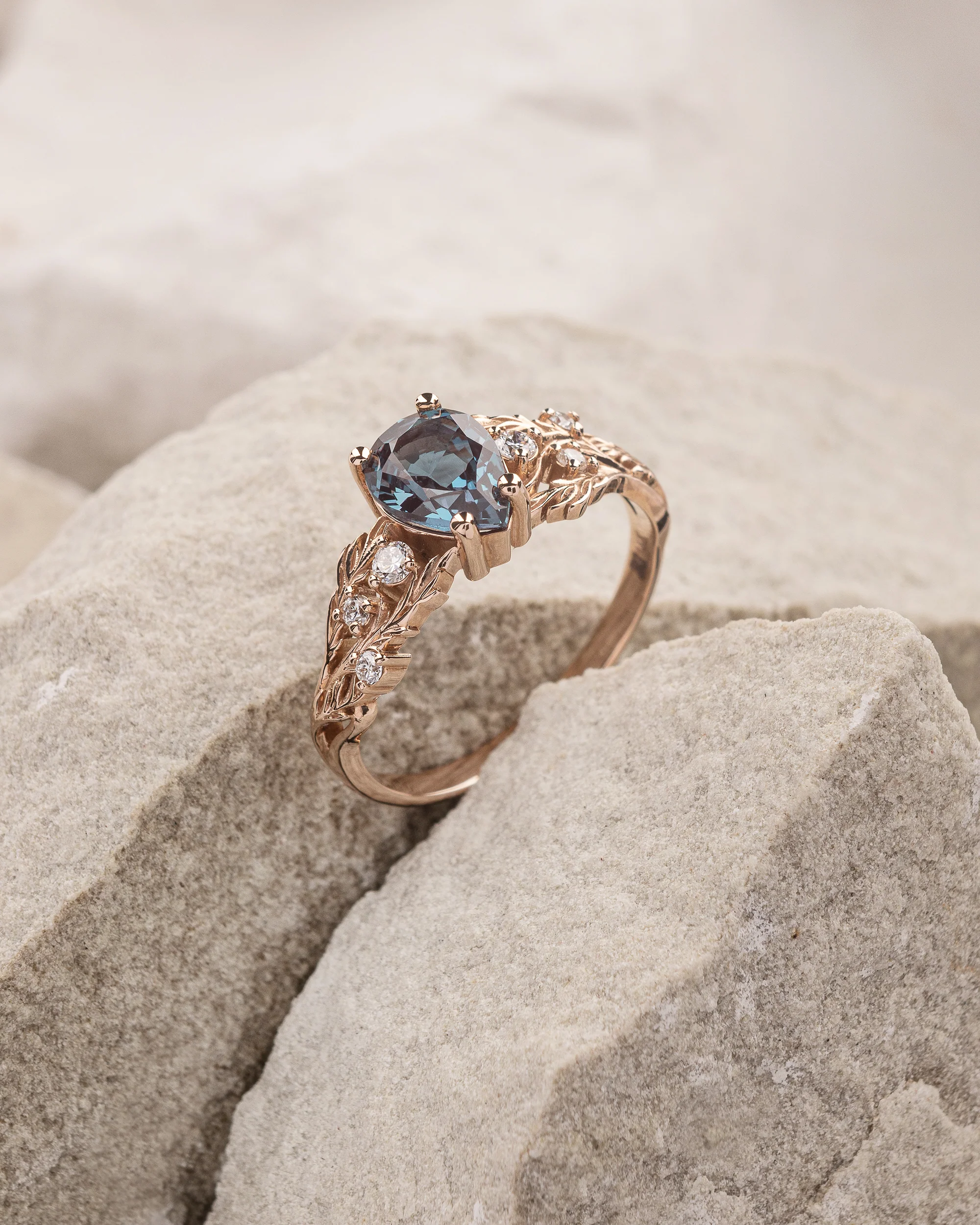 Alexandrite bridal set with accent diamonds / Japanese Maple - Image 6