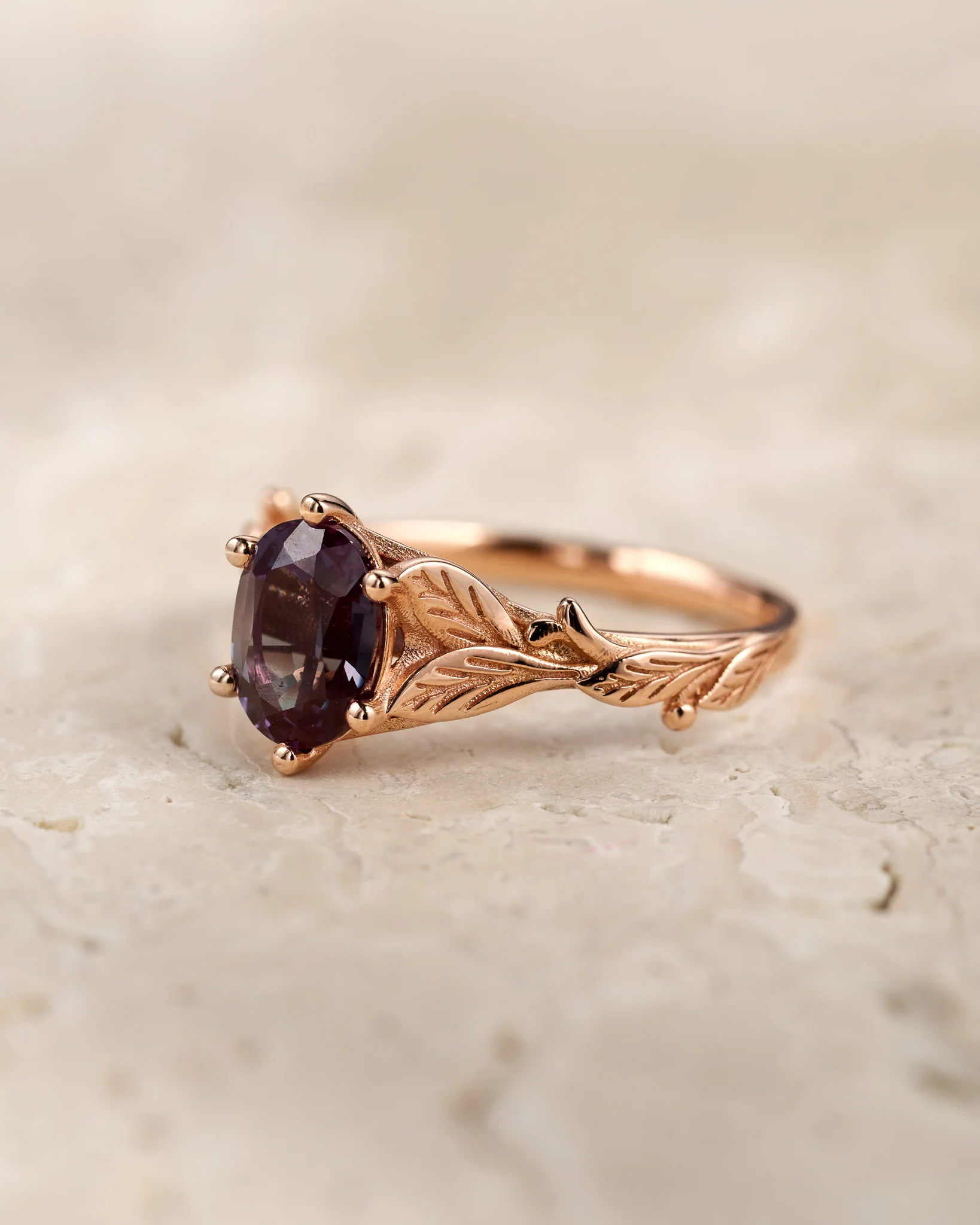 Alexandrite engagement ring with leaves / Freesia - Image 2