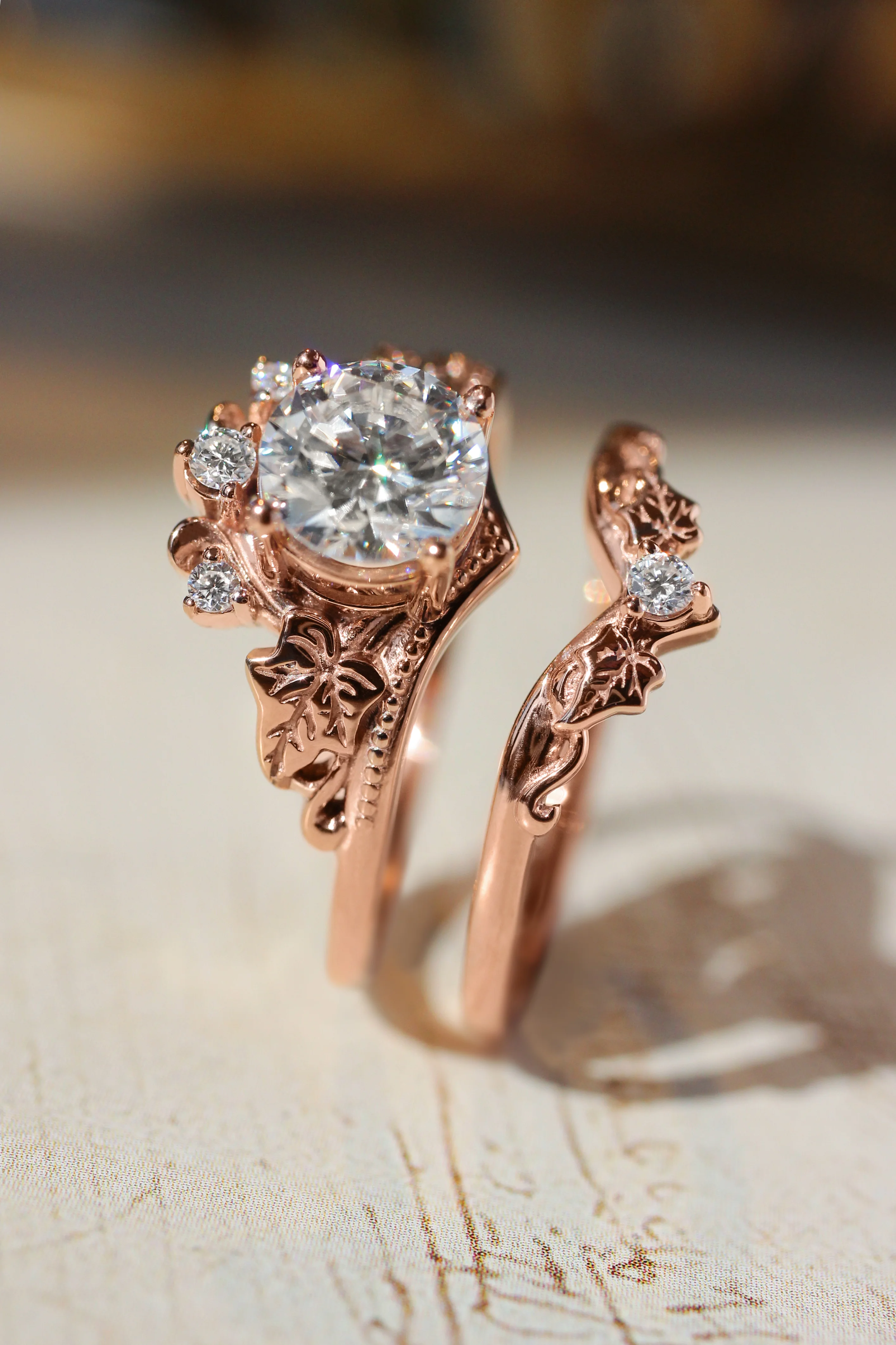 Ariadne | bridal ring set, 6.5 mm central gemstone - Image 4