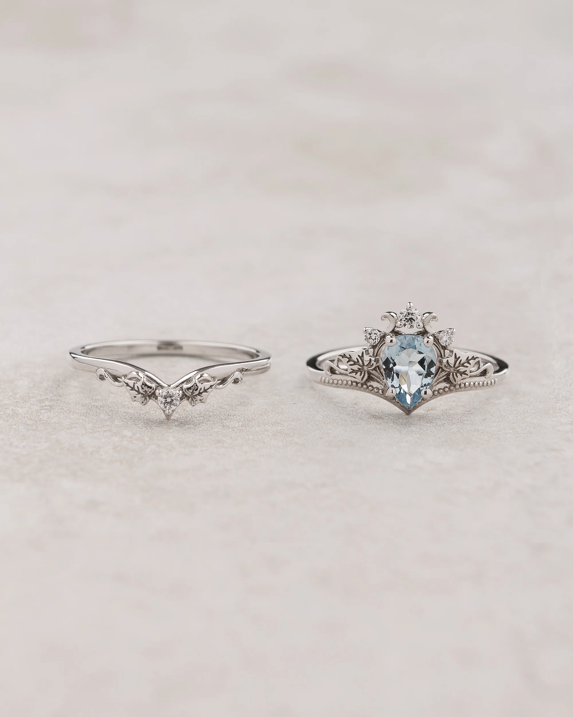 Blue clear aquamarine engagement ring with ivy leaves / Ariadne - Image 5