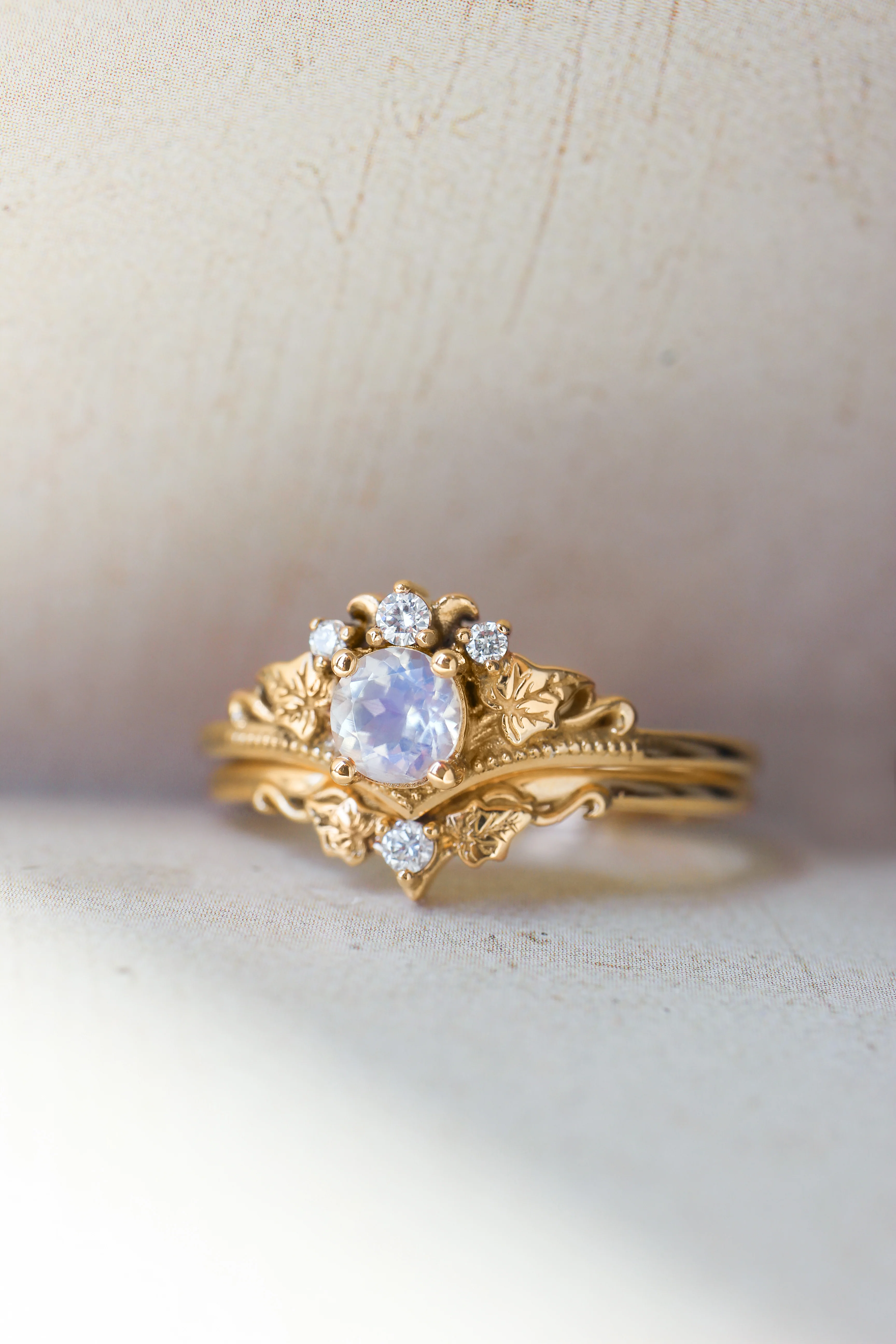Bridal ring set with moonstone and diamonds / Ariadne - Image 4