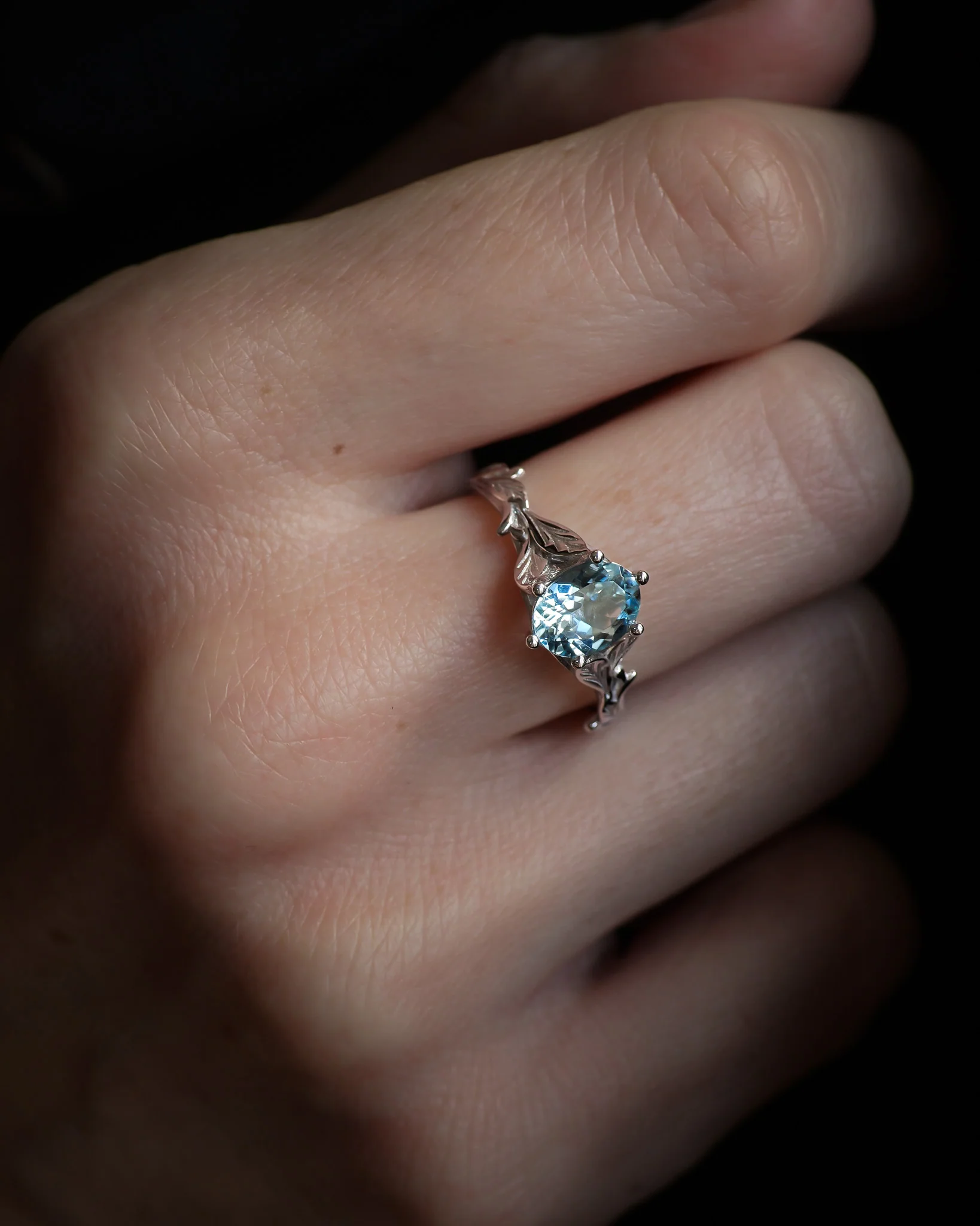 Bridal Set with Aquamarine Engagement Ring & Leafy Diamonds Band / Freesia - Image 3
