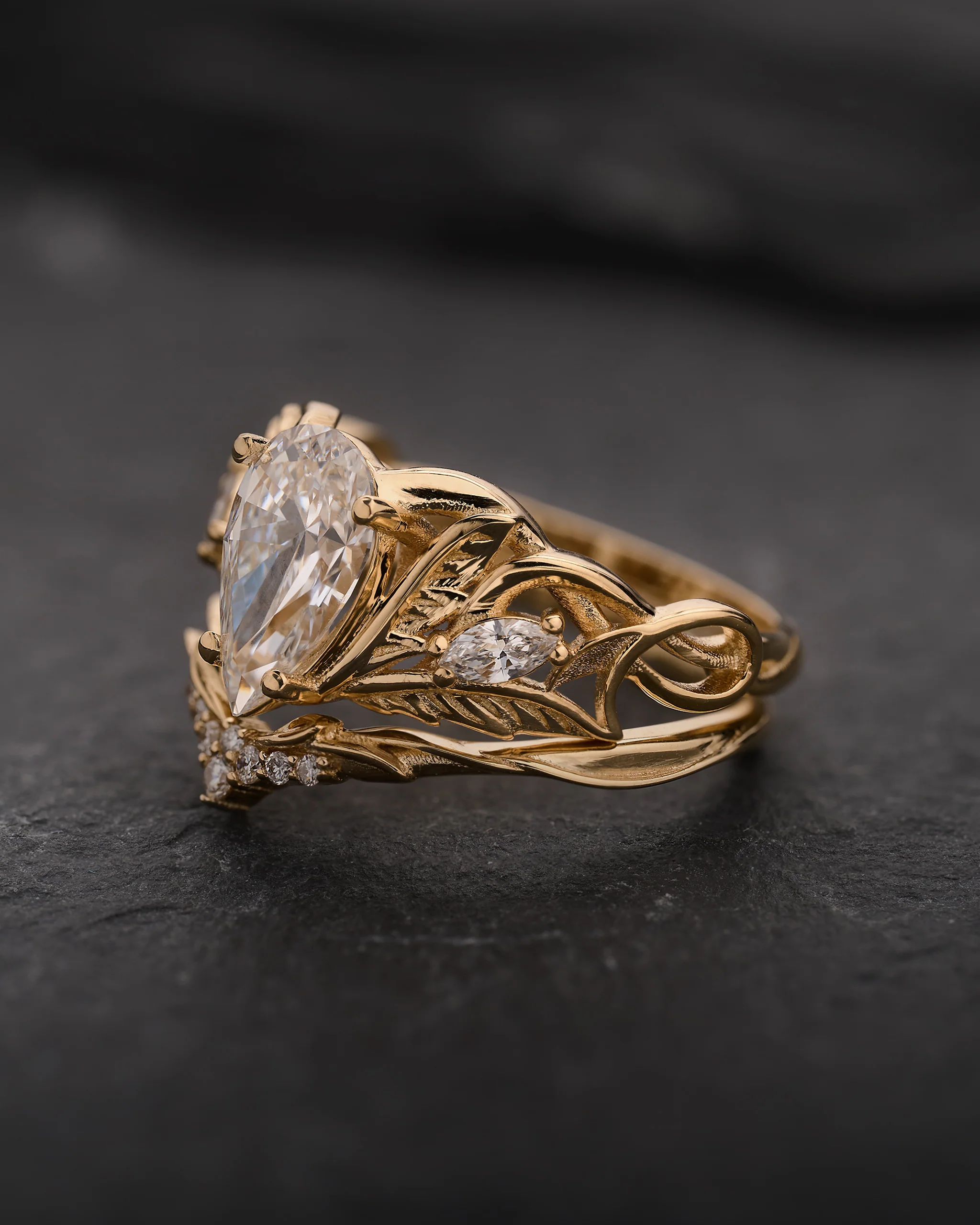 Nature-inspired diamond wedding band, matching ring for Ikar - Image 4