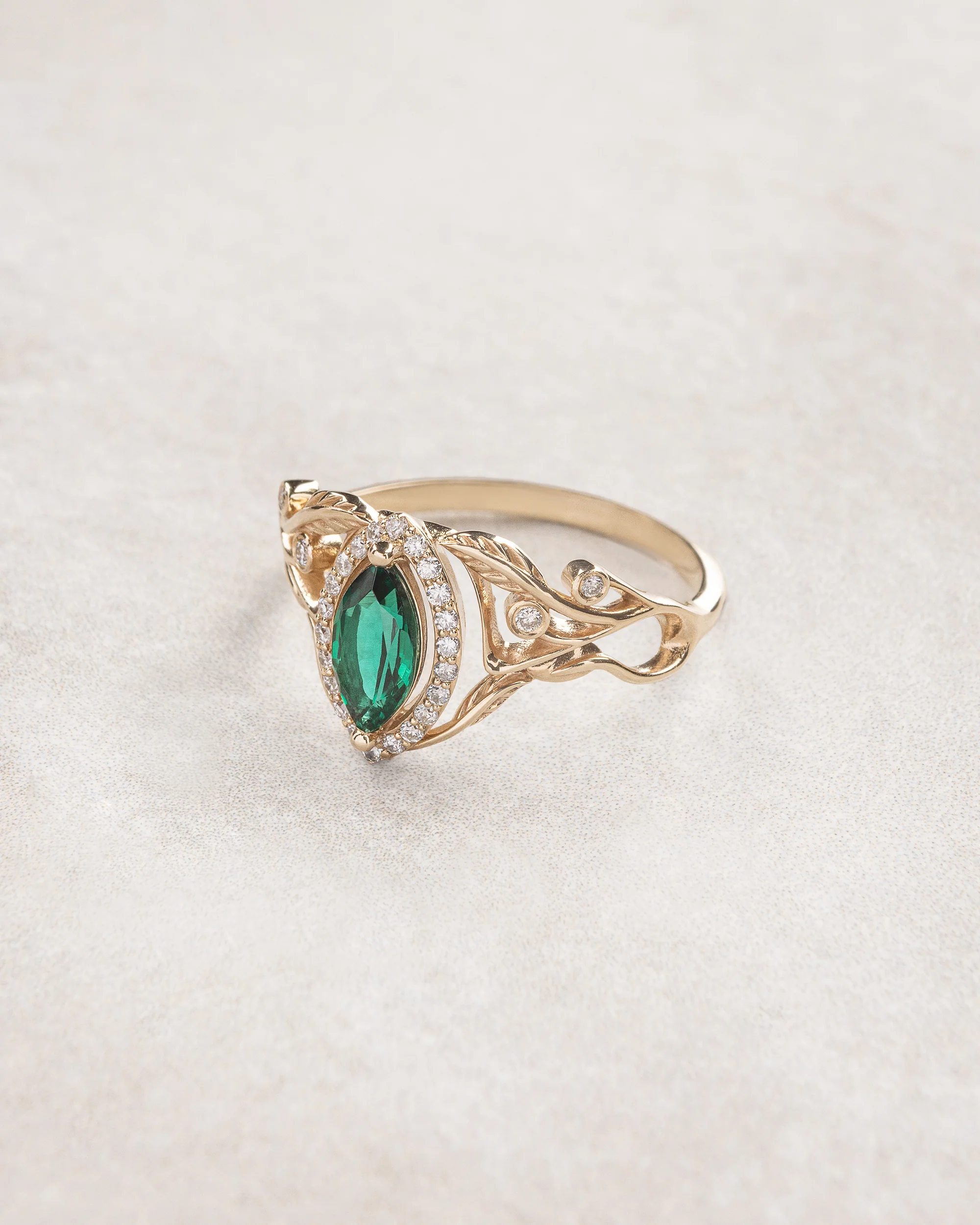 Callisto | marquise cut 8x4 mm gemstone & diamond halo ring setting - Image 7