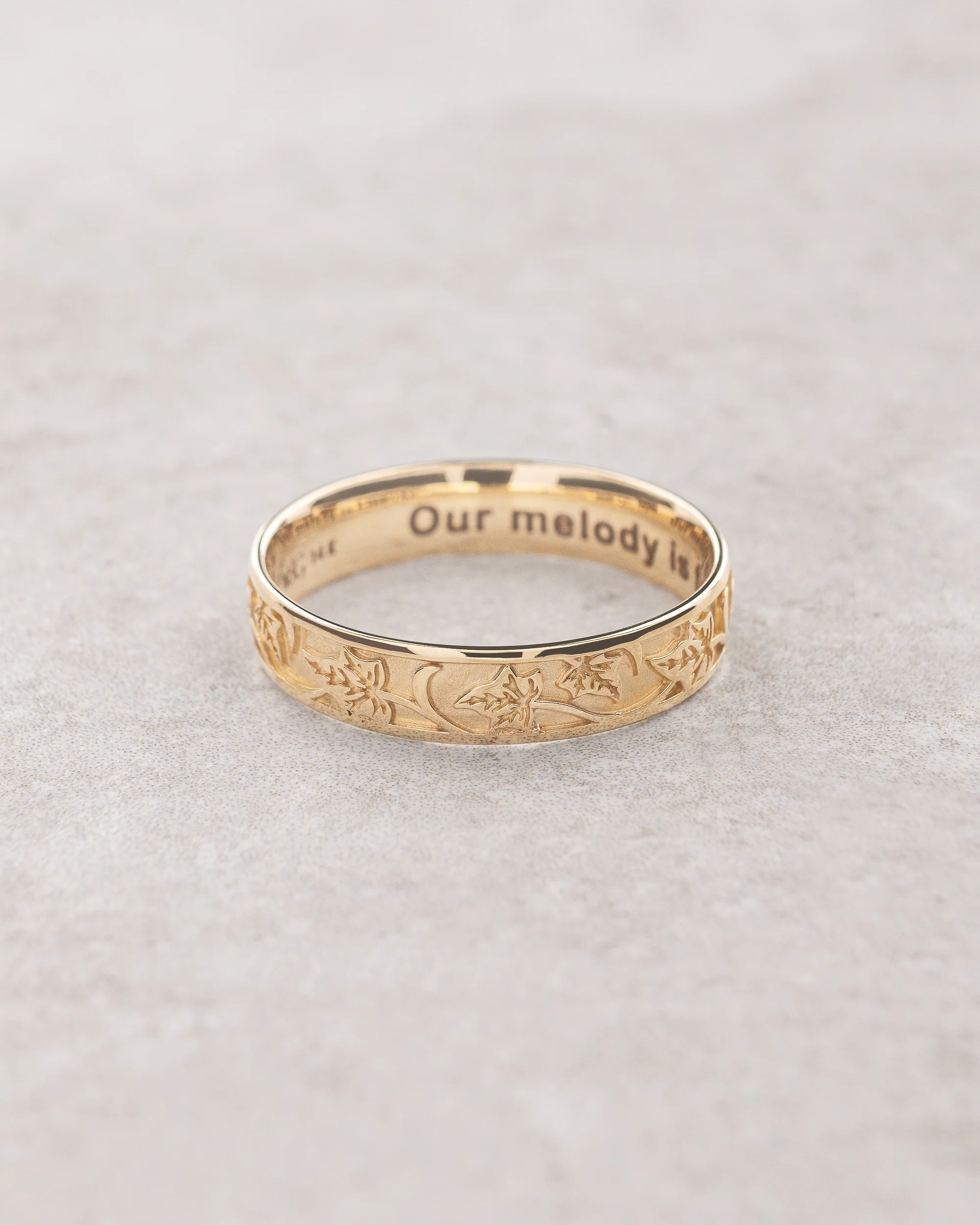 Carved leaves wedding band, ivy ring, 5 mm wide band - Image 2