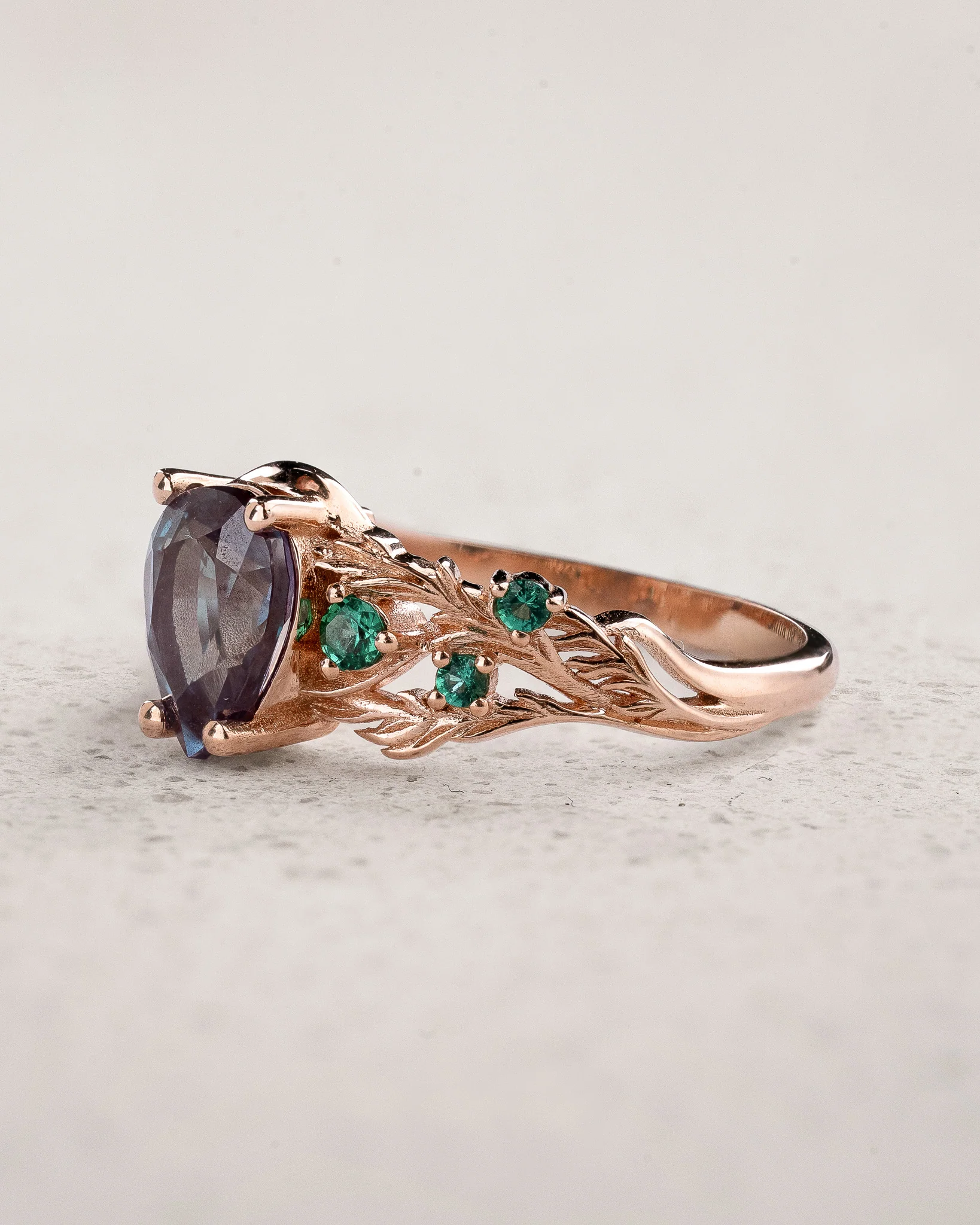 Сolor-Сhanging Alexandrite Engagement Ring with Accent Emeralds / Japanese Maple - Image 2