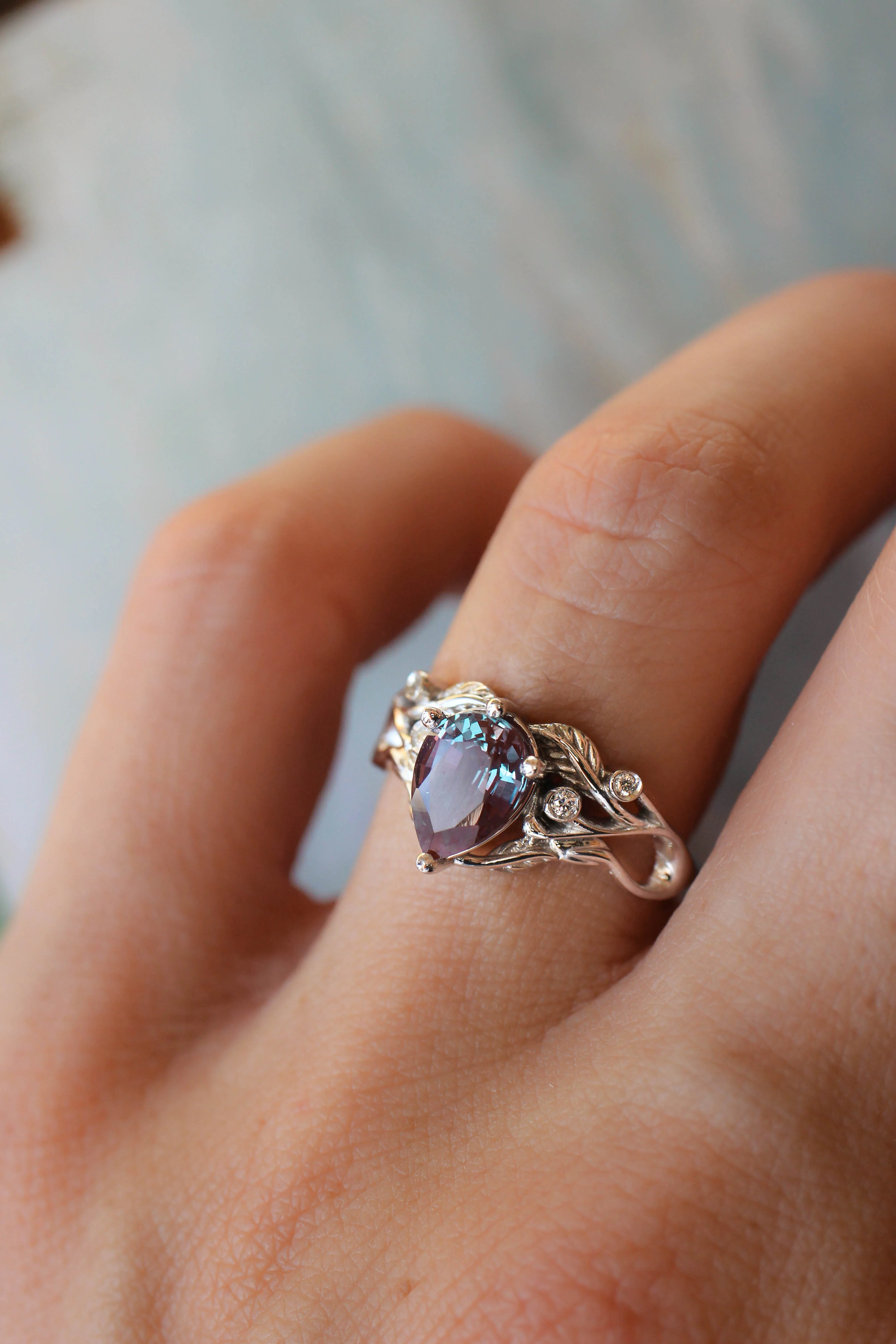 Callisto | 8x6 mm pear cut gemstone engagement ring setting - Image 6