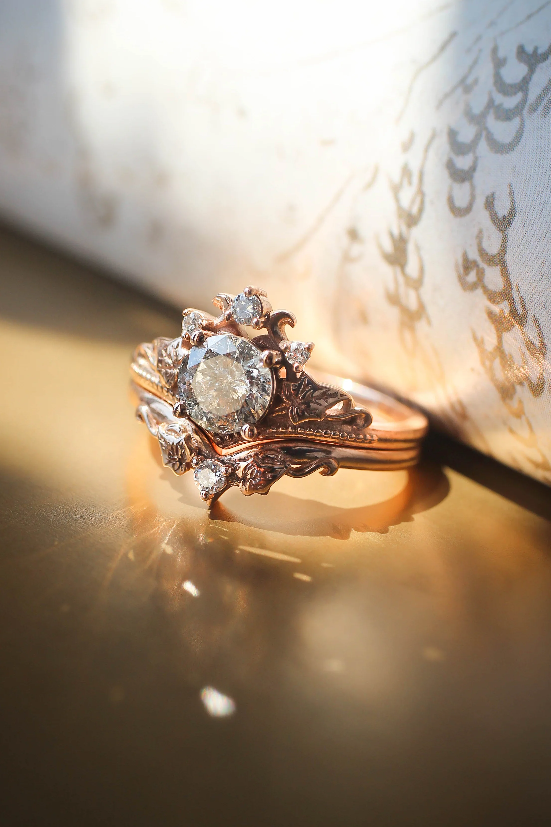 Ariadne | bridal ring set, 6 mm central gemstone - Image 6