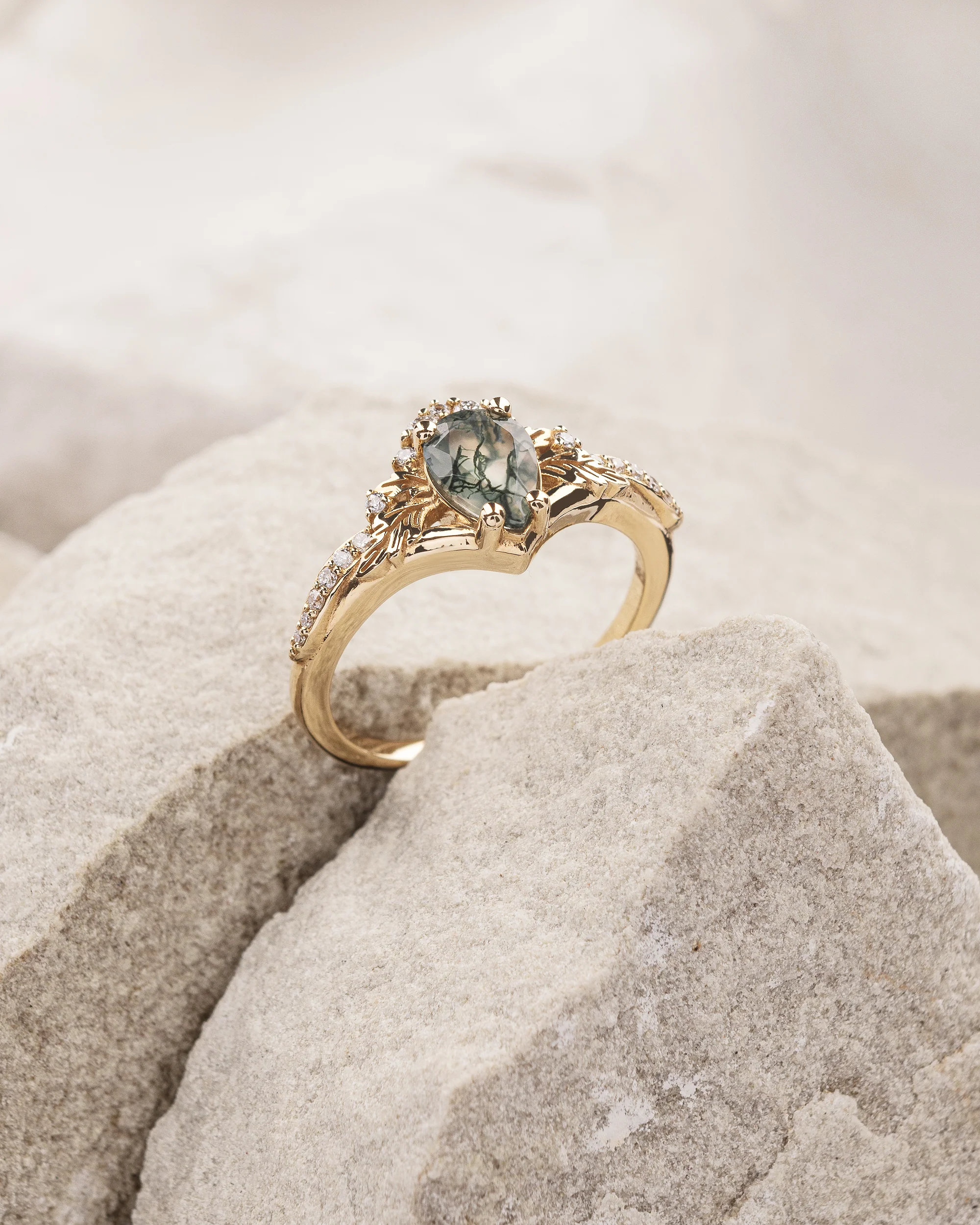 Diamond crown moss agate rose gold proposal ring / Amelia - Image 5