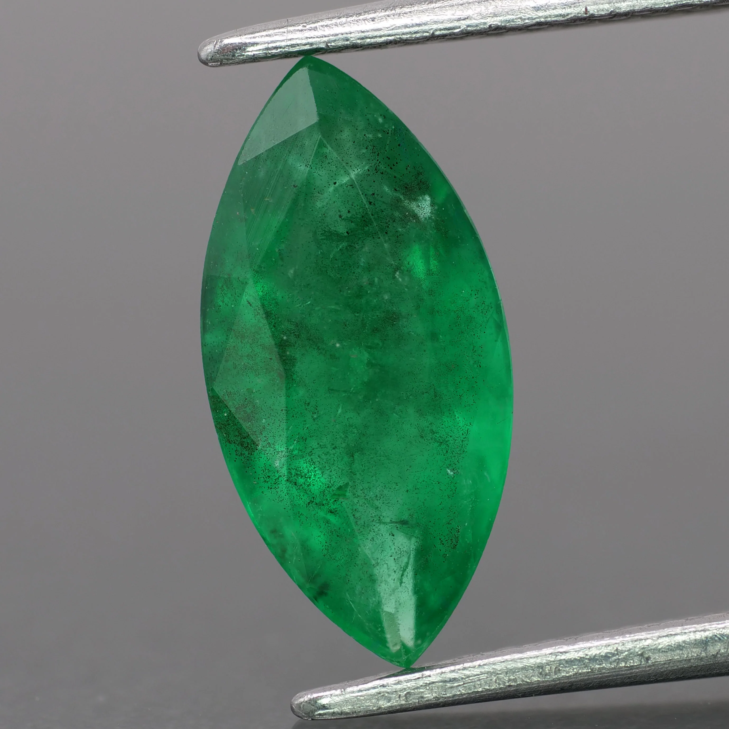 Emerald | natural, deep green color, marquise-cut, 12x6mm, 1.8ct