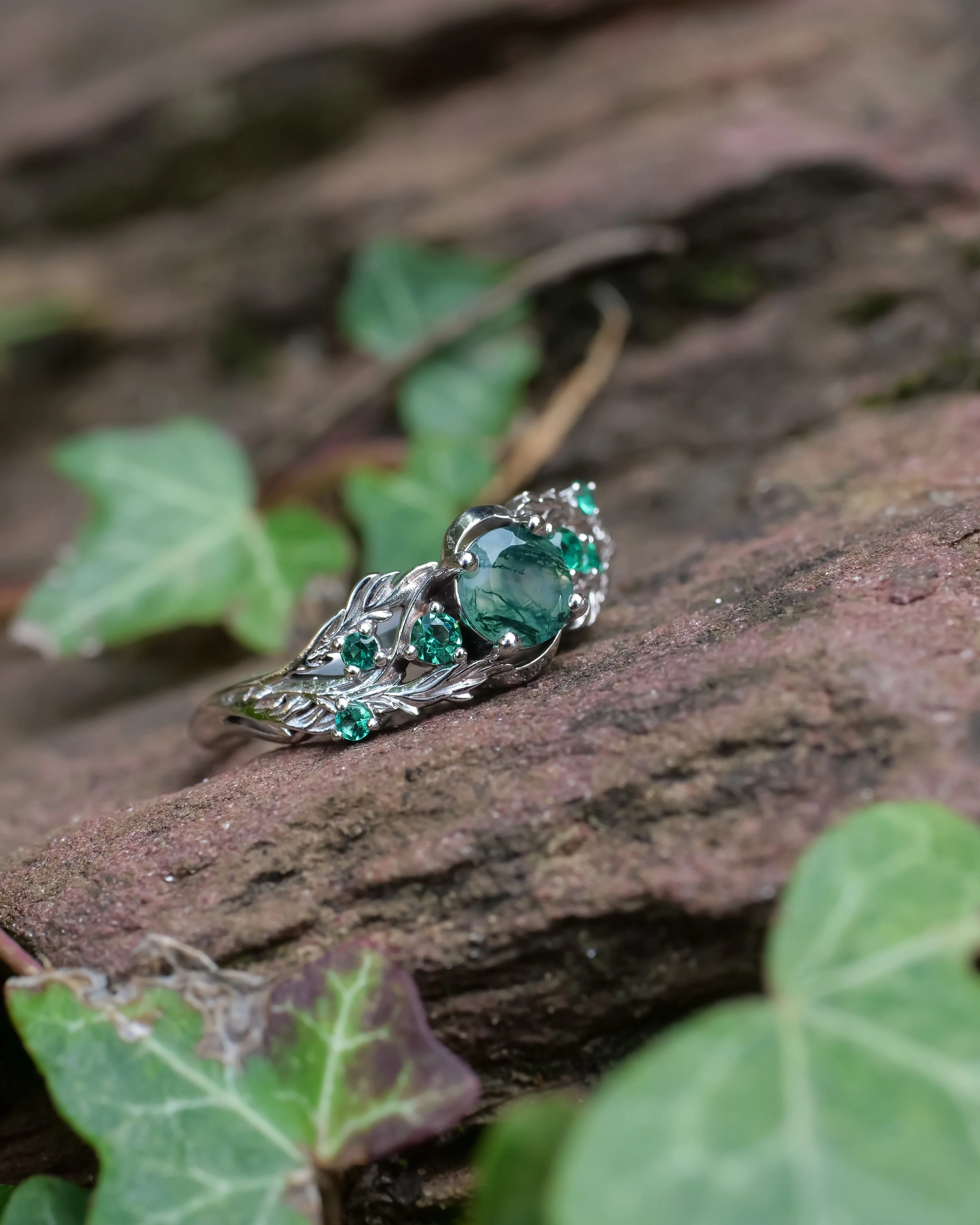 Forest inspired moss agate and emeralds bridal ring set / Japanese Maple - Image 4