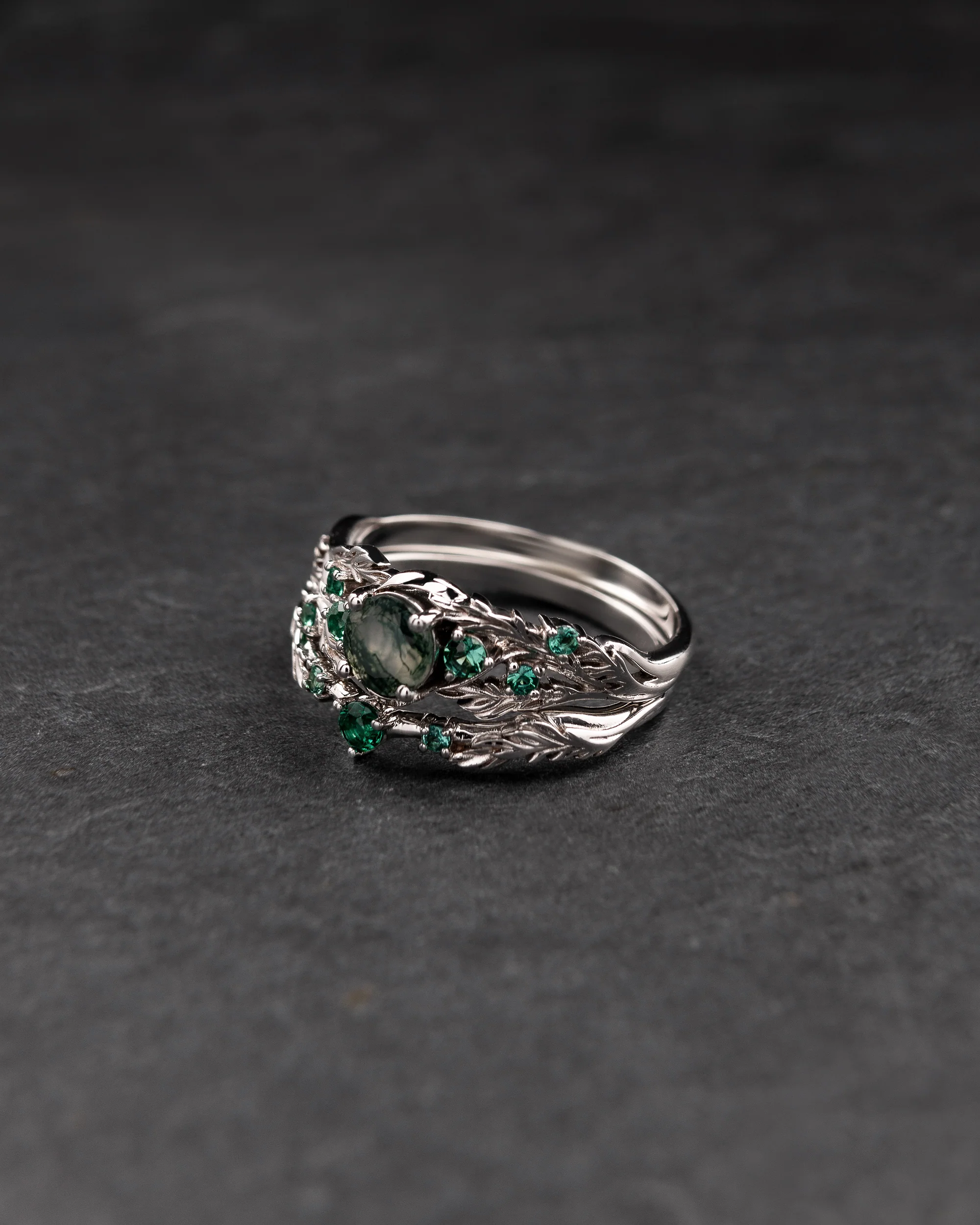 Forest inspired moss agate and emeralds bridal ring set / Japanese Maple - Image 5