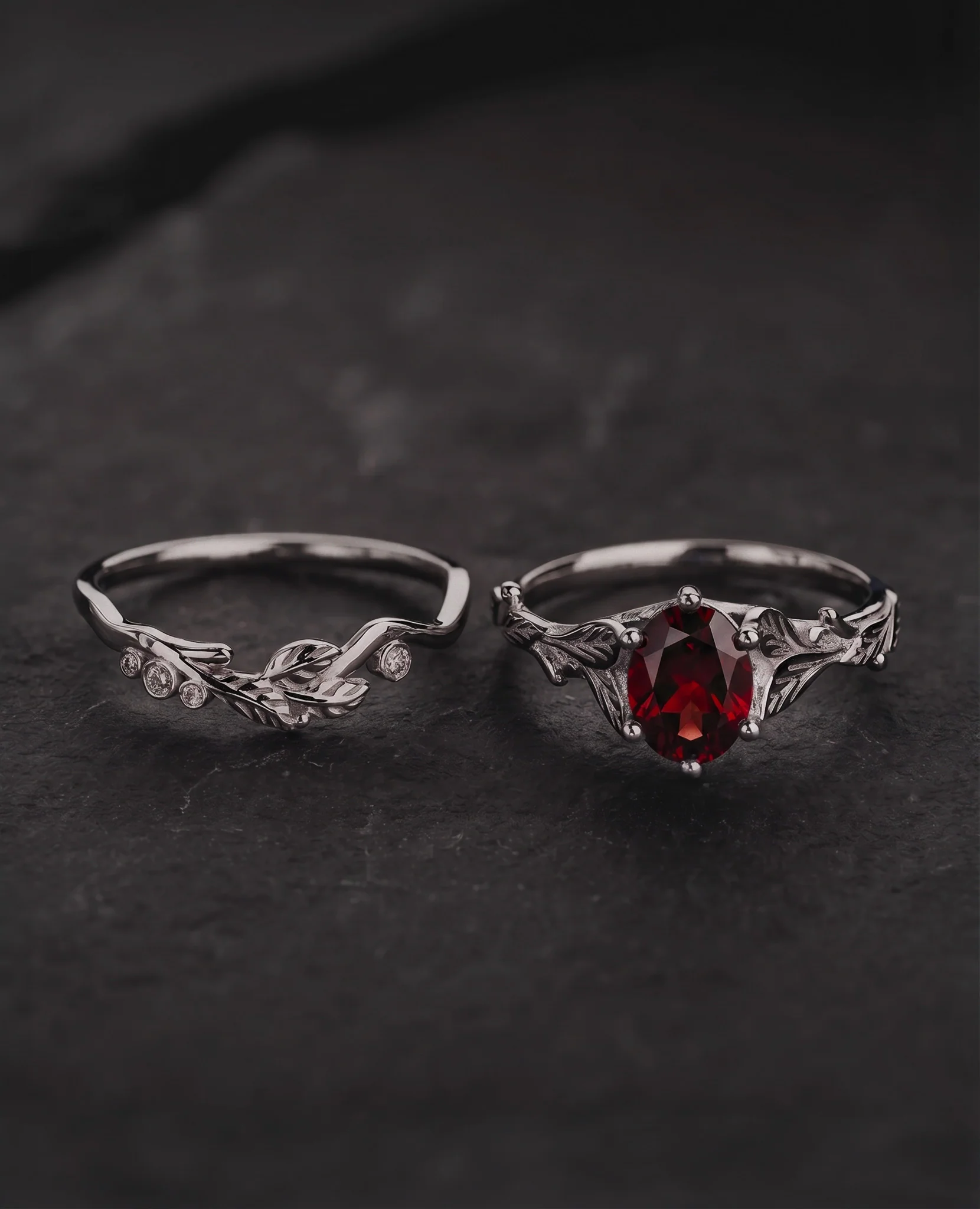 Garnet gold leaves engagement ring set, nature inspired bridal ring set / Freesia - Image 7