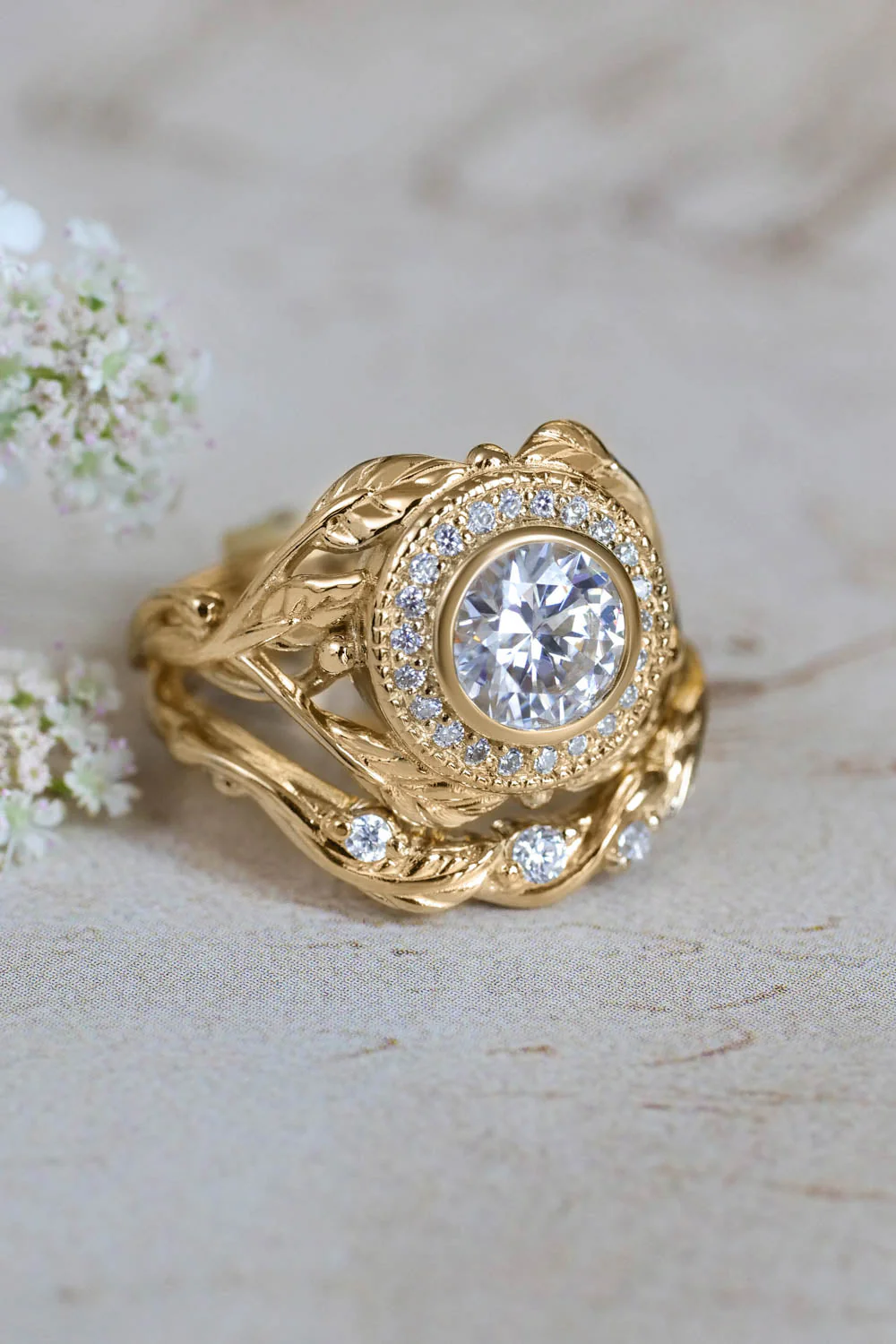 Lab grown diamond and halo bridal ring set, engagement ring with diamond 6 mm / Tilia - Image 4