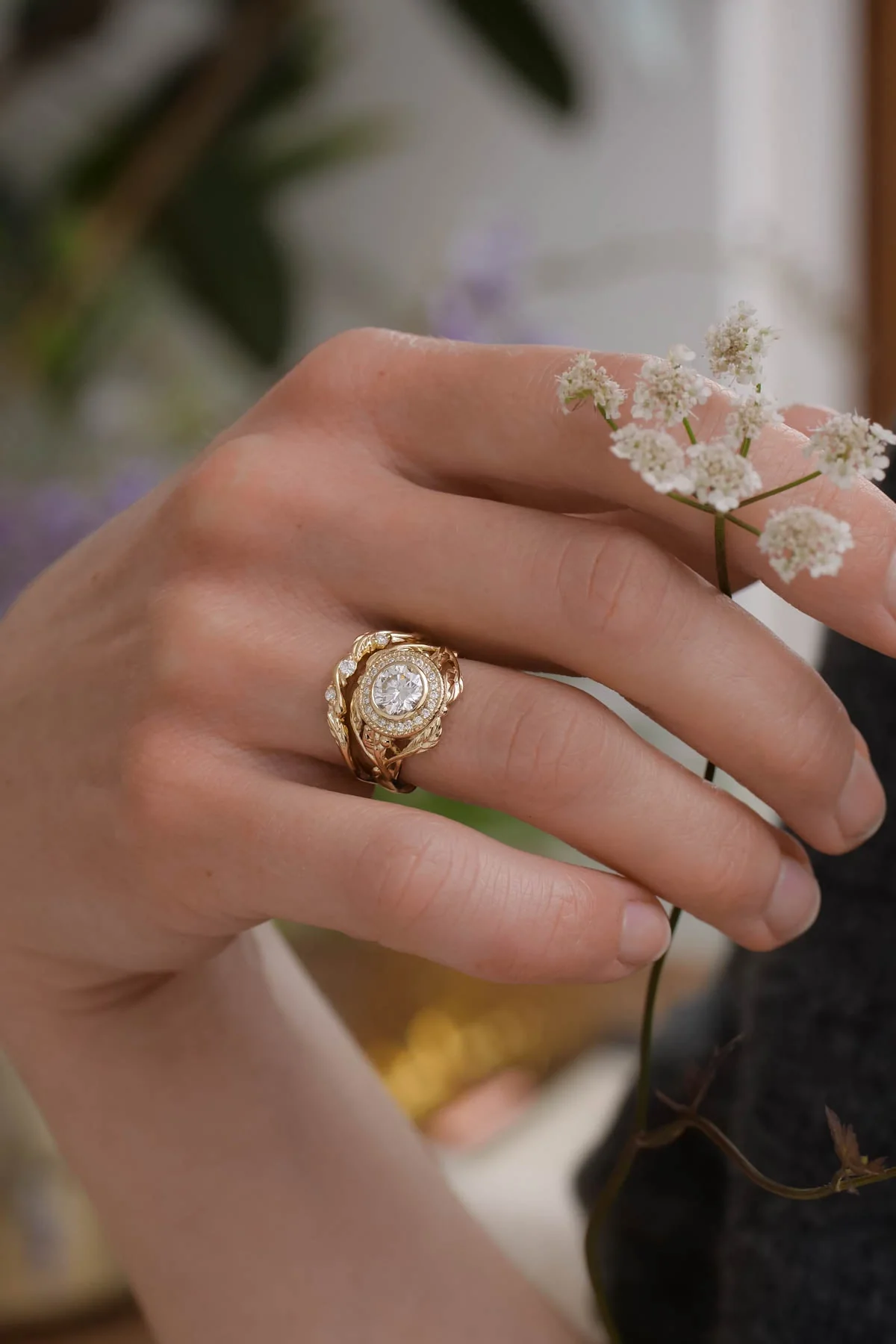 Lab grown diamond and halo bridal ring set, engagement ring with diamond 6 mm / Tilia - Image 5