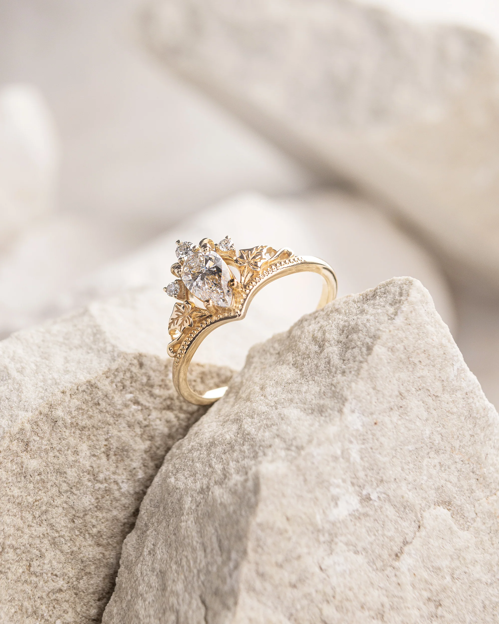 Lab grown diamond engagement ring, crown shape gold ring with diamonds / Ariadne - Image 8