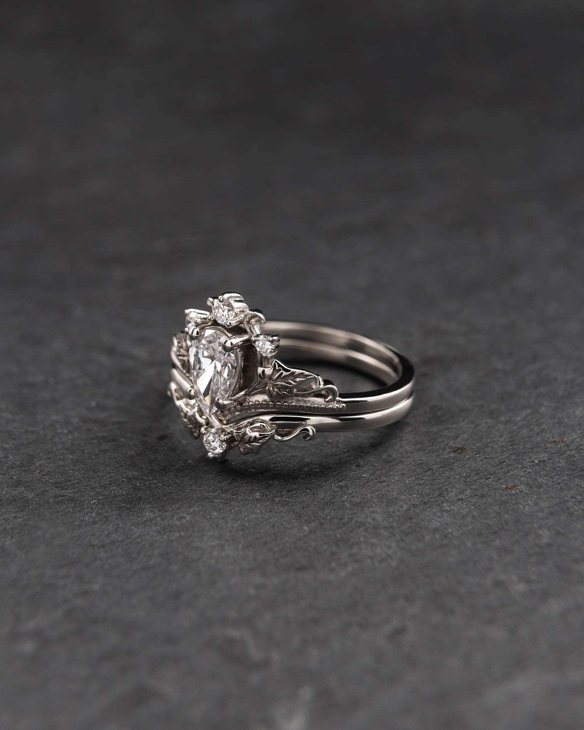 Lab grown diamond engagement ring set, crown shape gold rings with diamonds / Ariadne - Image 2