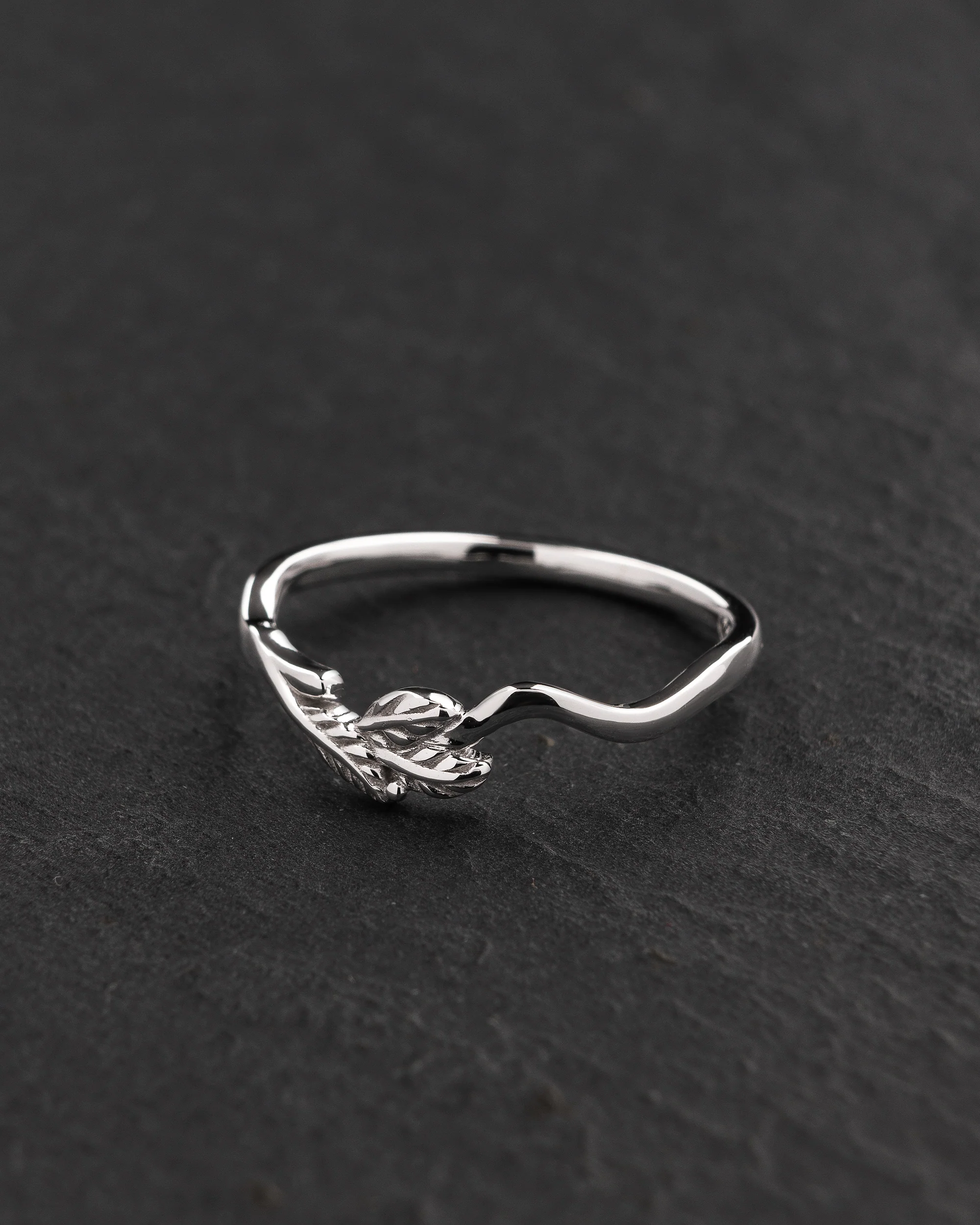 Lab grown diamond leaf engagement bridal set / Freesia - Image 6