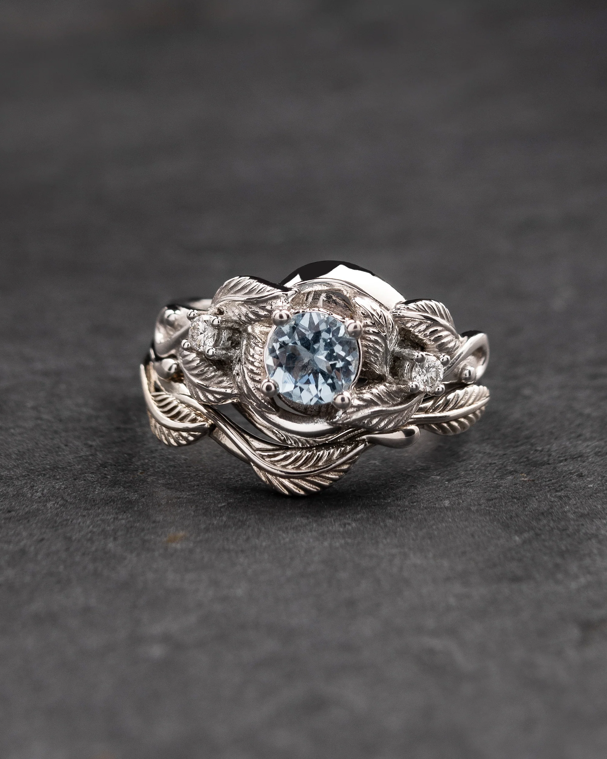 Light blue aquamarine and diamonds bridal ring set / Azalea
