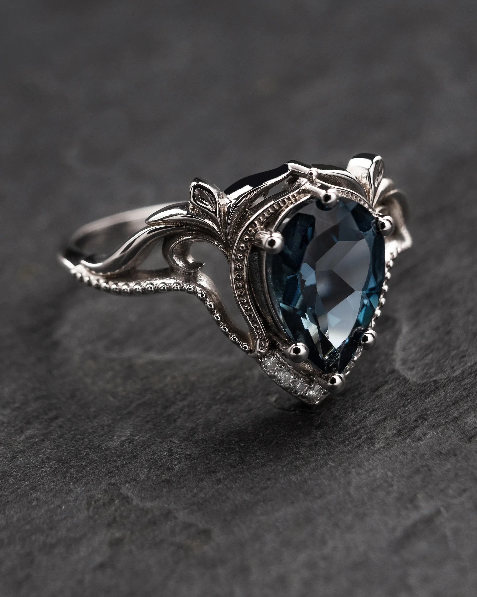 London blue topaz engagement ring with diamonds / Lida - Image 3