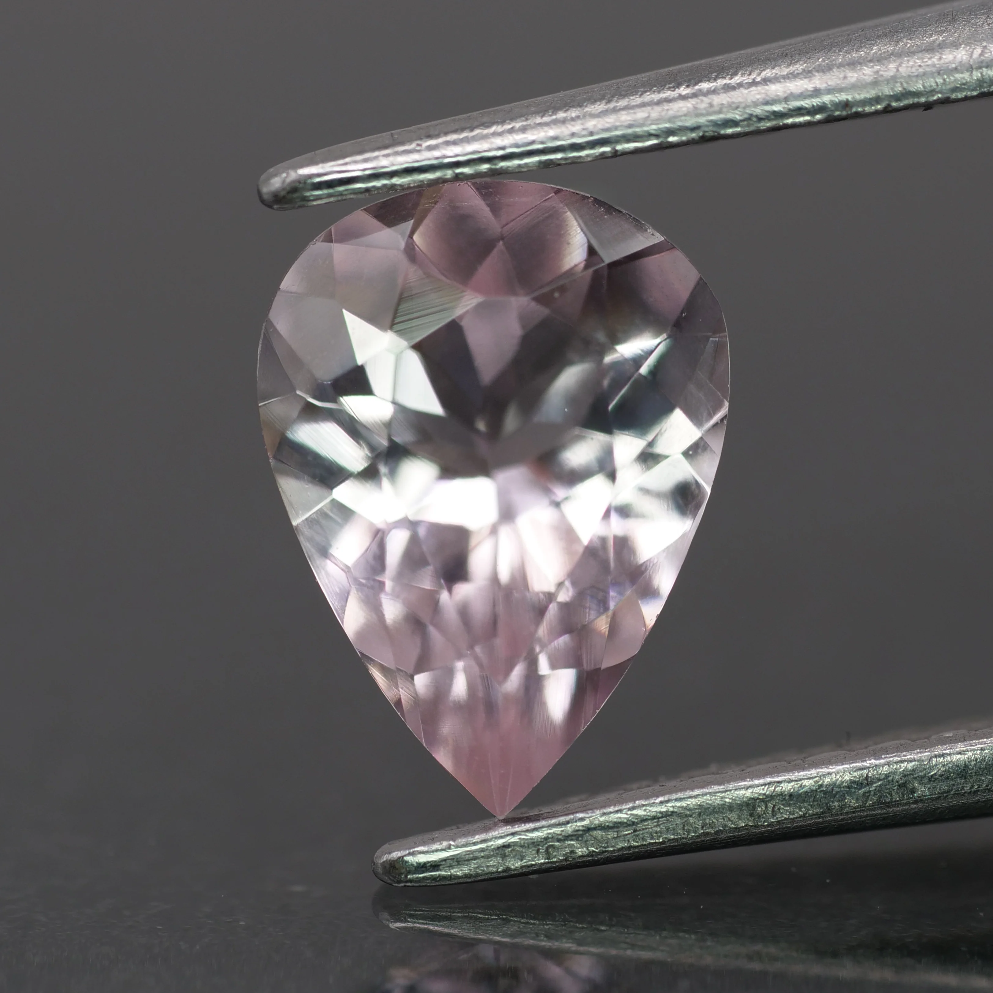 Morganite | natural, pink color, pear-cut, 8x6mm, 0.8ct, Madagascar
