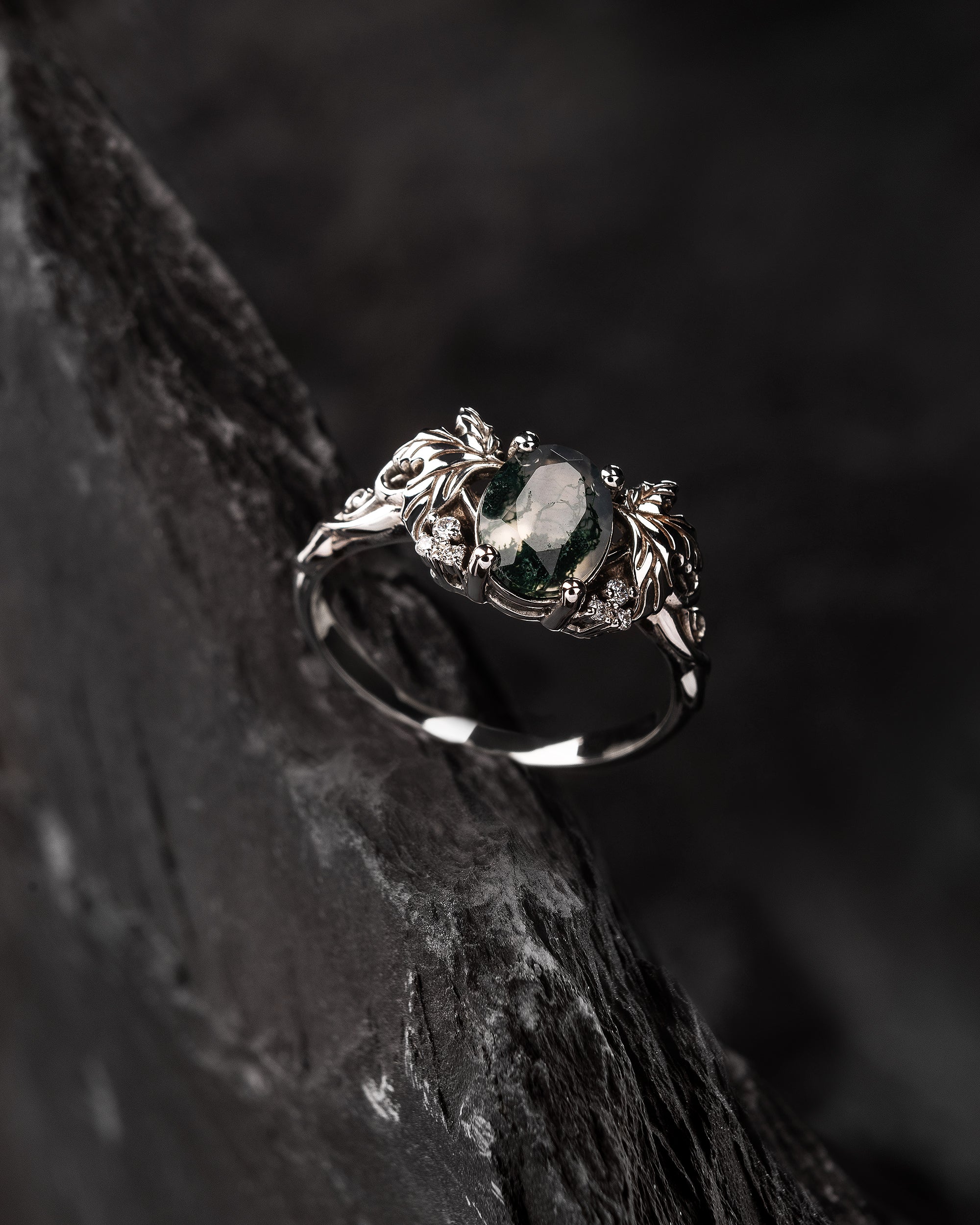 Moss agate and diamonds engagement ring, gold leaf and vine engagement ring / Vineyard - Image 4