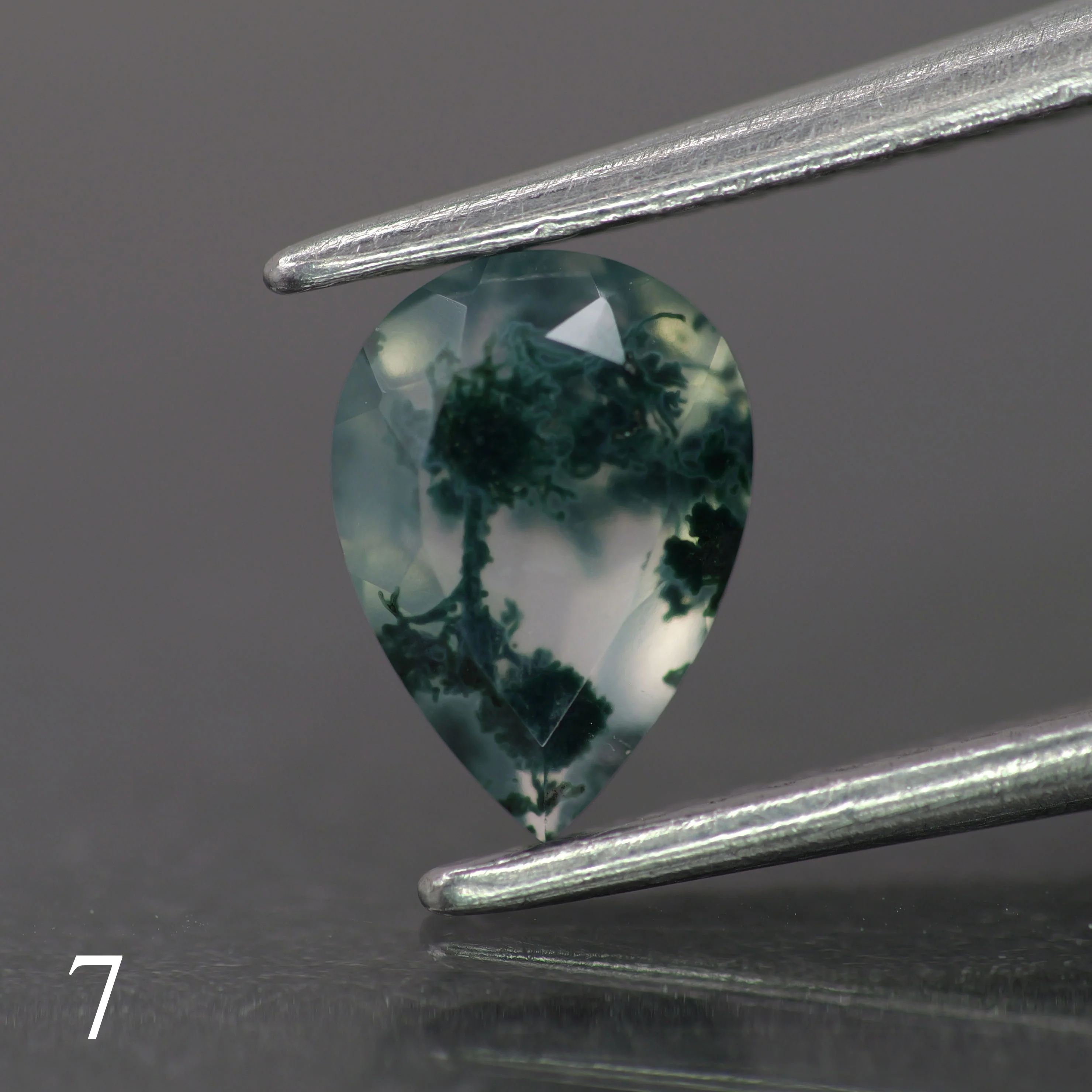 Moss agate | green color, pear-cut, 7x5mm, 0.65ct - choose yours - Image 8