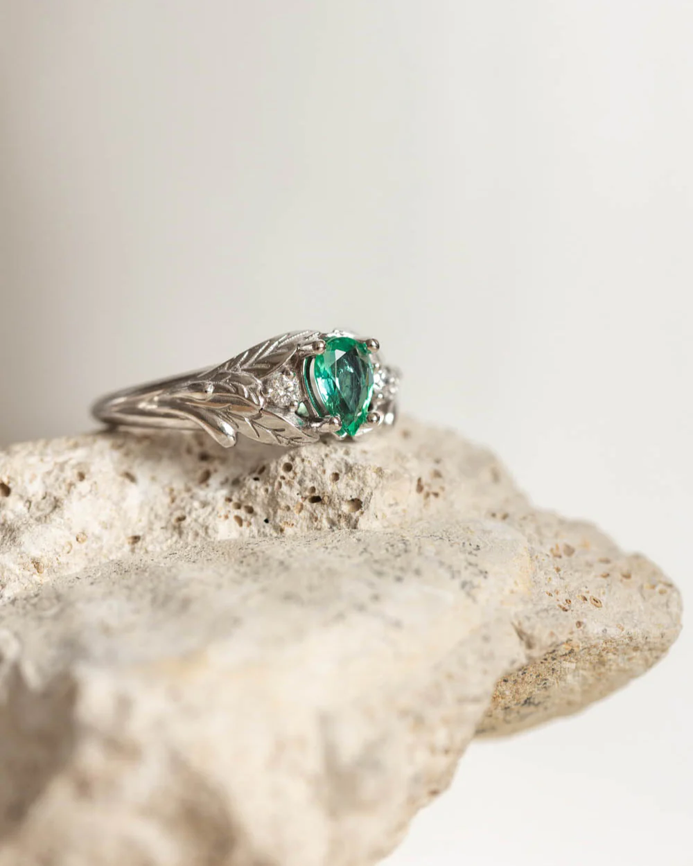 Natural emerald engagement ring with side diamonds / Wisteria - Image 4