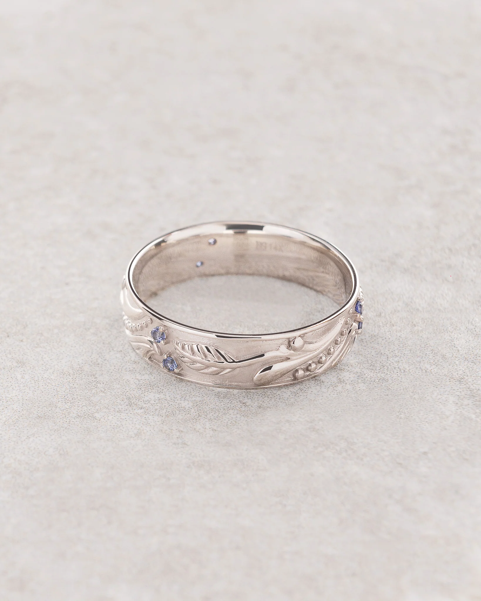 Nature inspired wedding band with sapphires / Callisto - Image 2