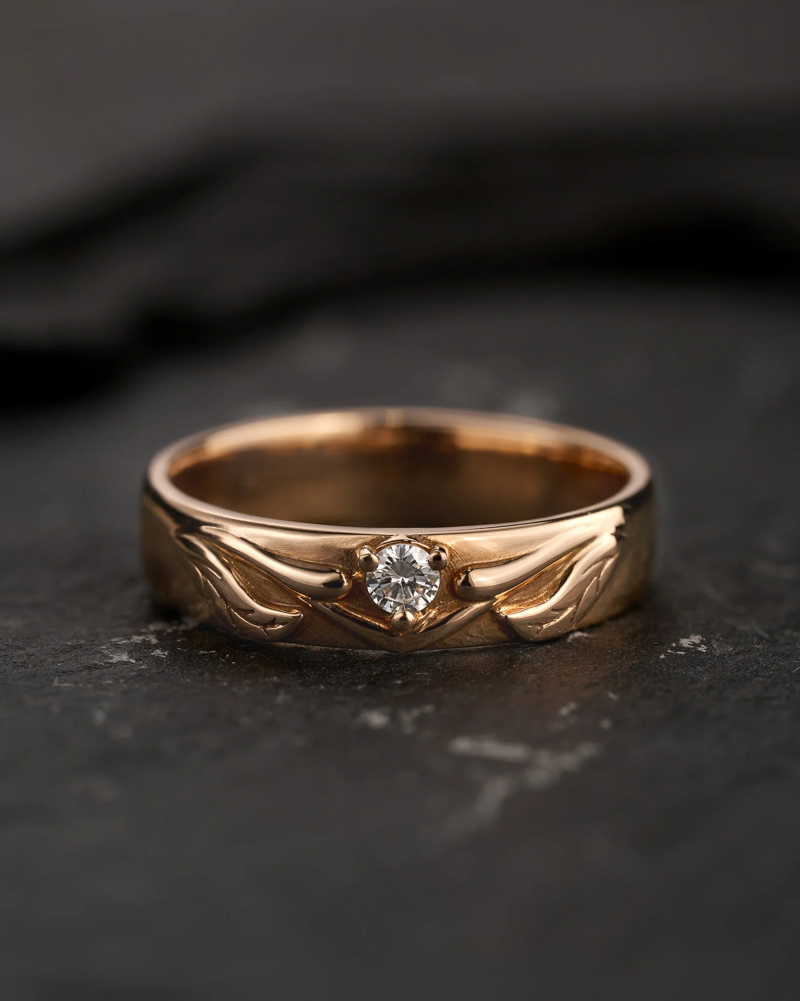 Nature wedding band with natural diamond / Wisteria