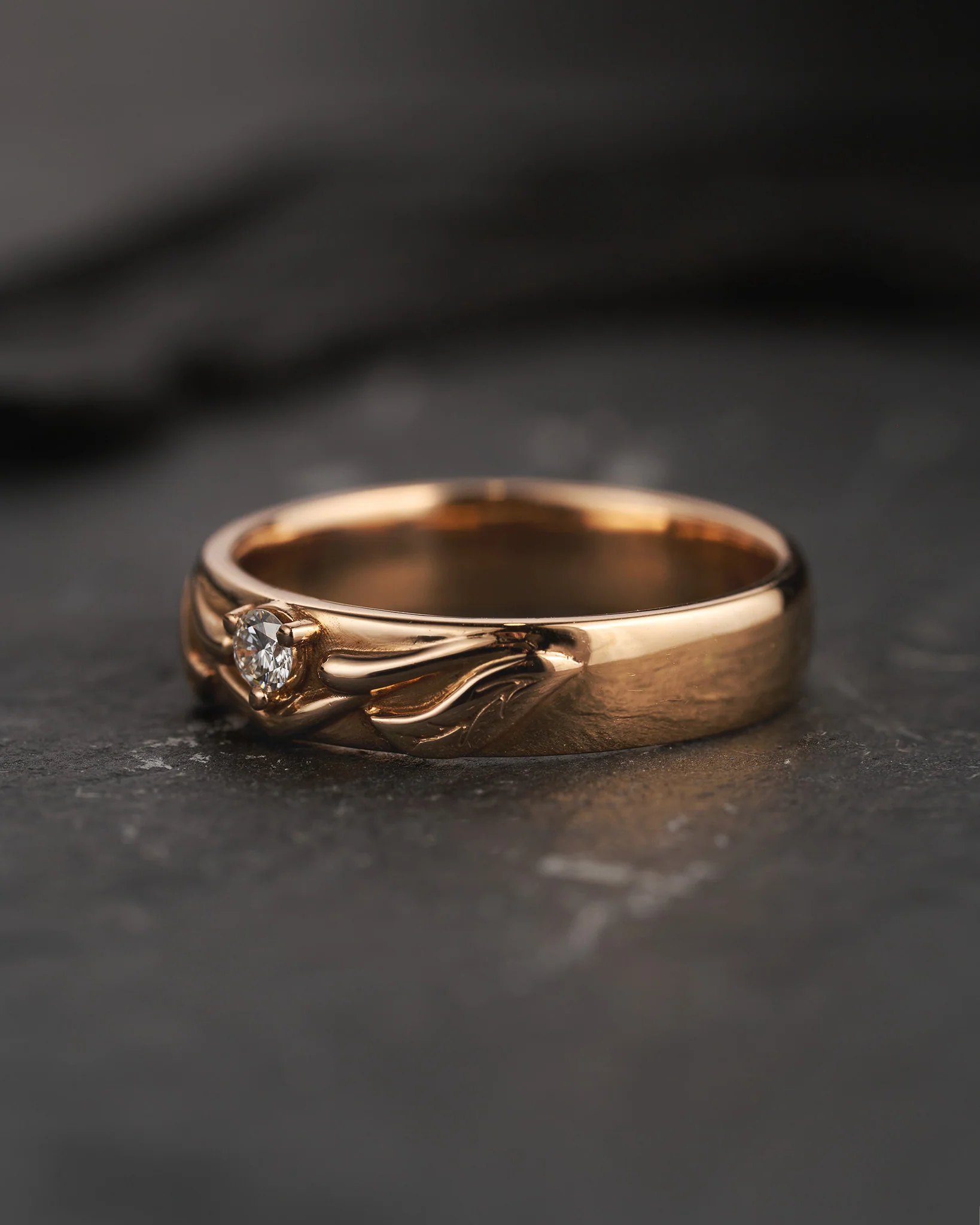Nature wedding band with natural diamond / Wisteria - Image 3