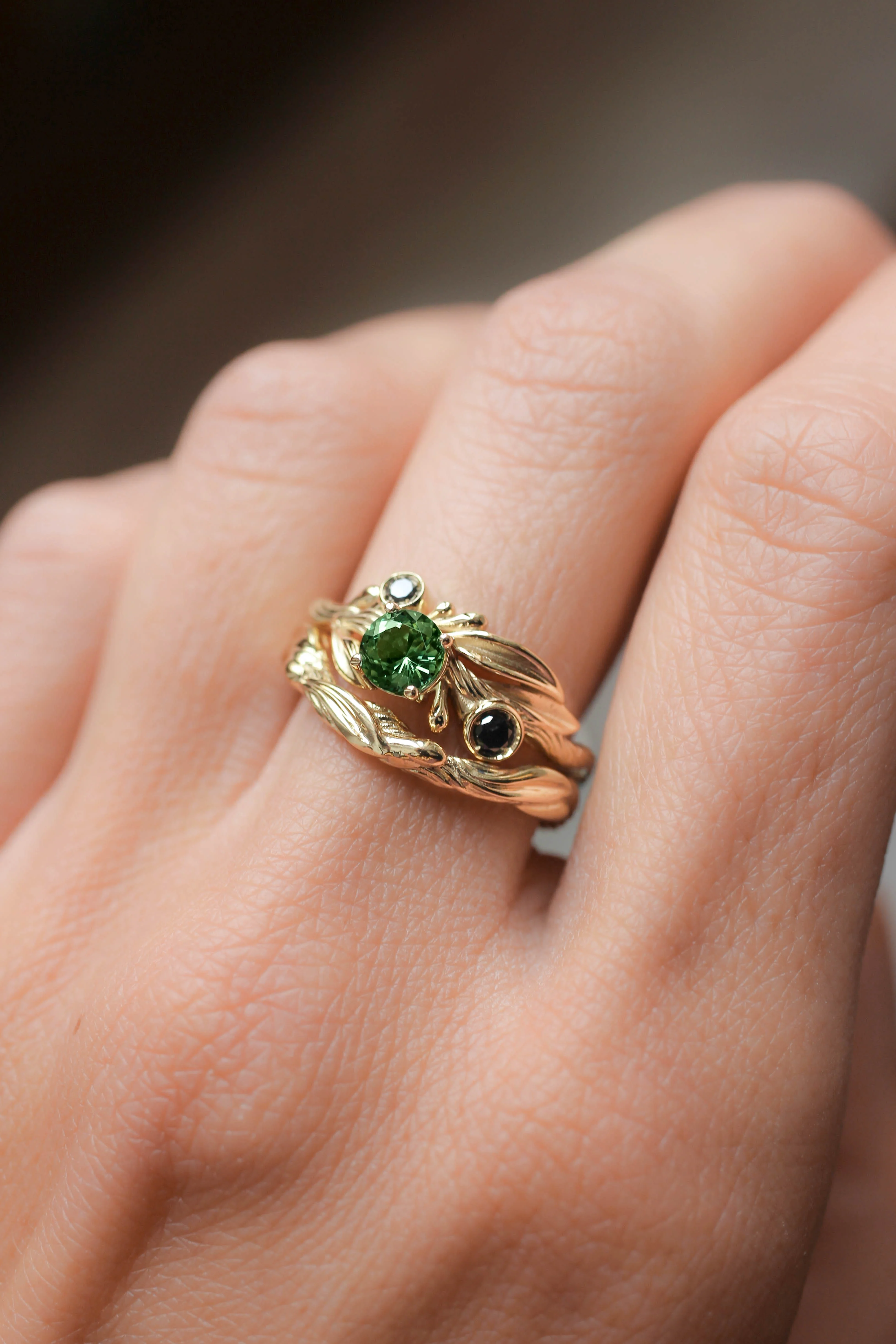 Olive branch ring with green tourmaline and black diamonds / Olivia - Image 8