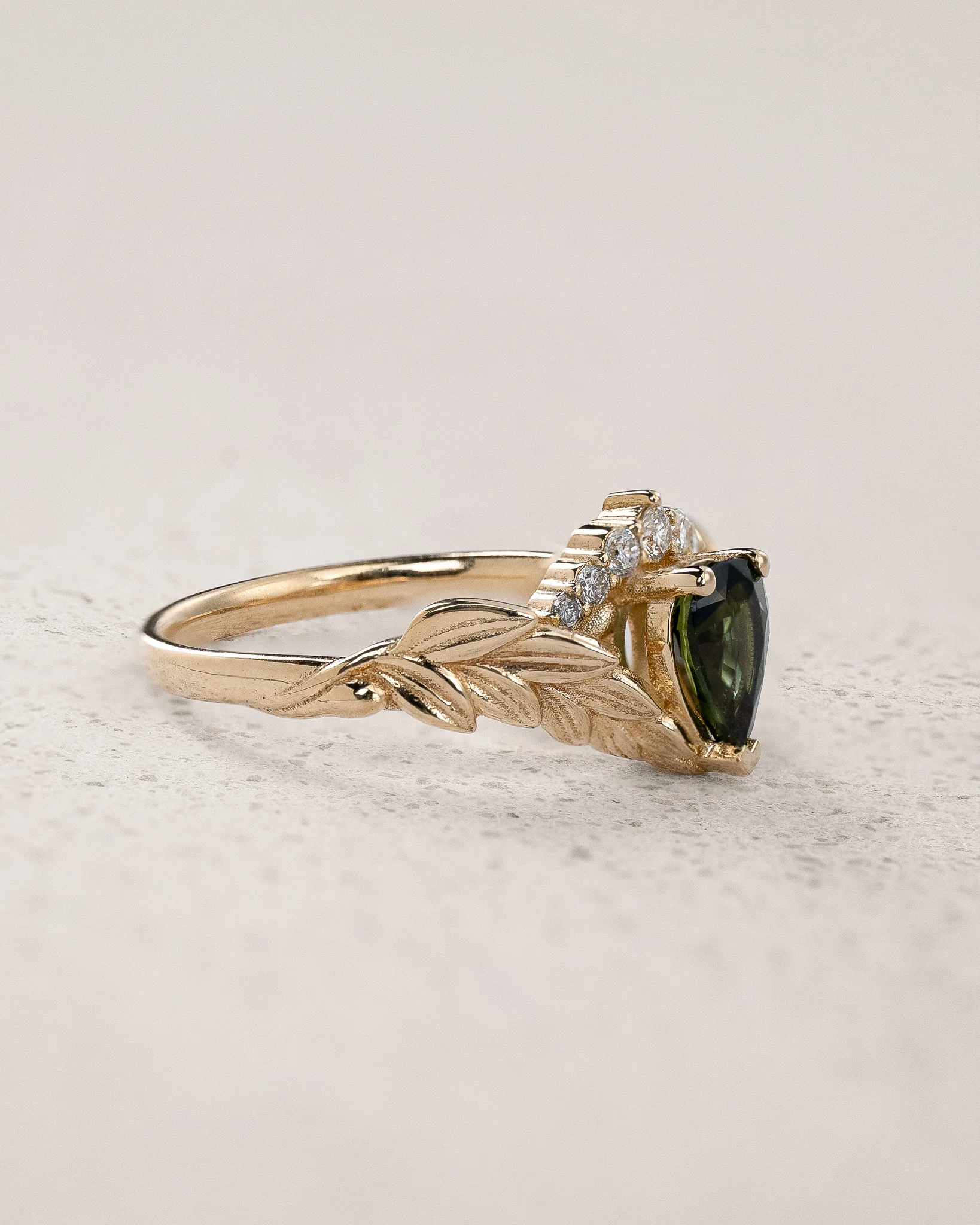 Pear-Cut Green (Natural) Sapphire Engagement Ring / Palmira - Image 3