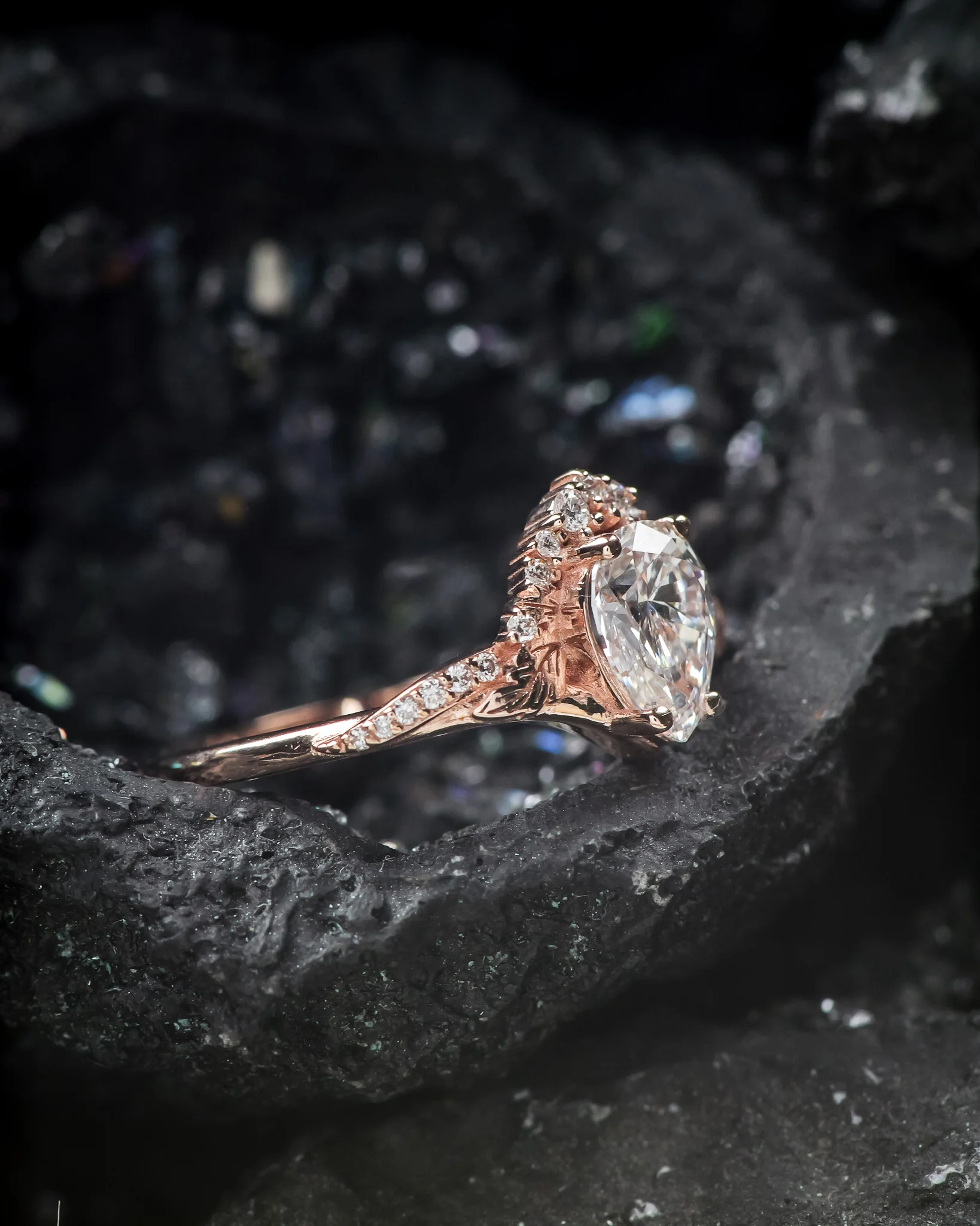 Pear lab grown diamond engagement ring, nature inspired gold promise ring with diamonds / Amelia - Image 3