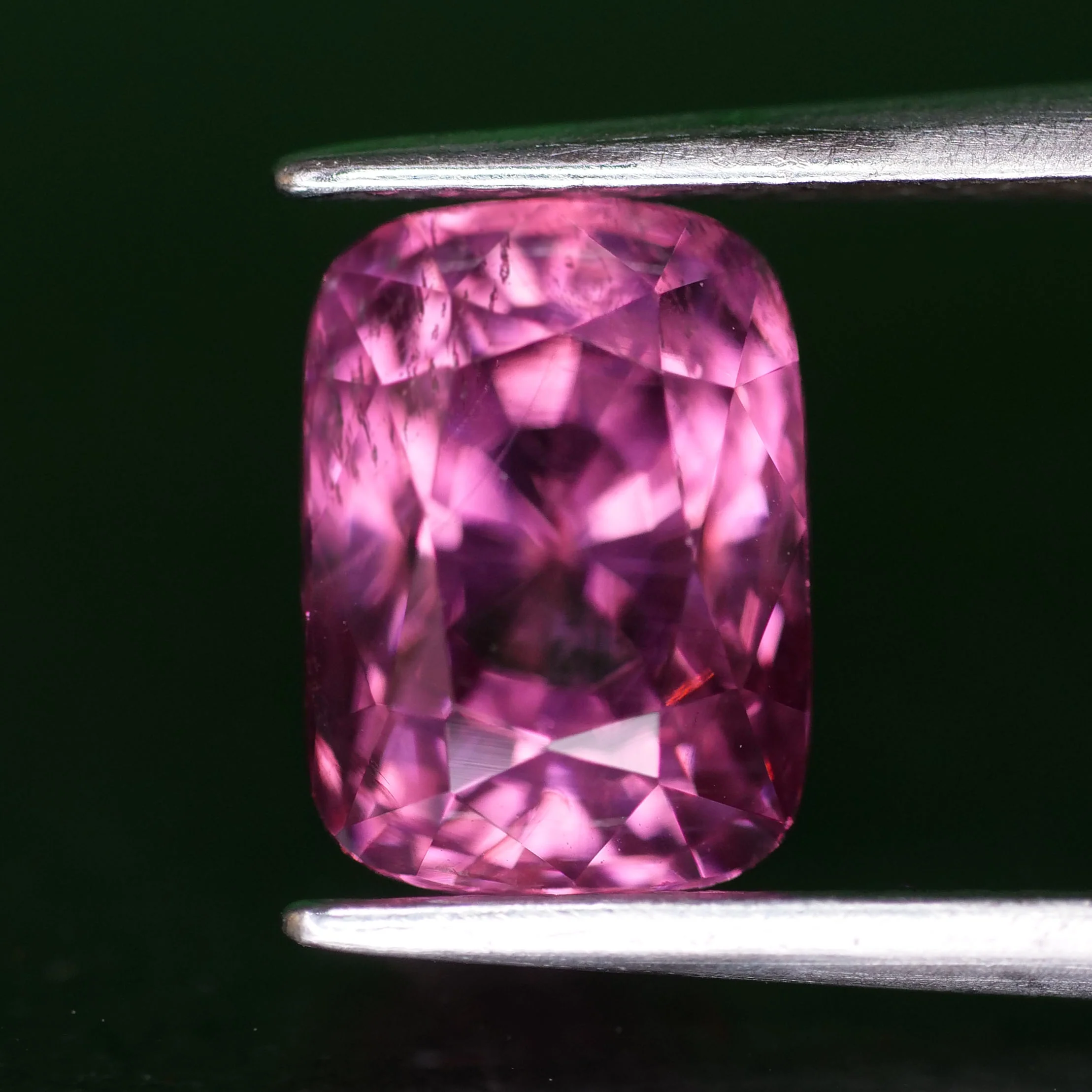 Spinel | natural, fuchsia purplish pink color, cushion-cut, *8.5x6mm, 2.7ct