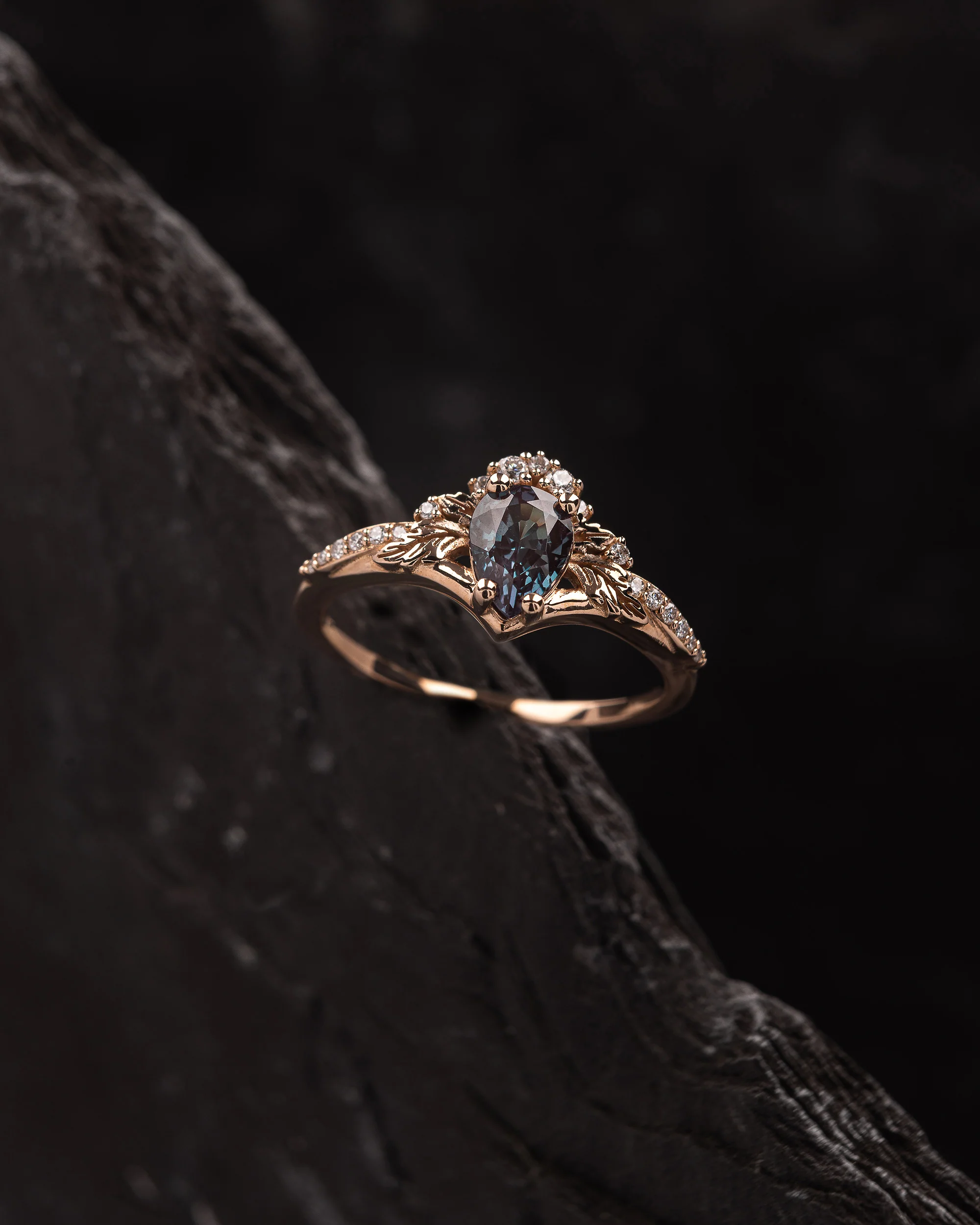 READY TO SHIP: Amelia engagement ring with lab alexandrite and diamonds, 14K rose gold, RING SIZES: 5.5 - 8.5 US - Image 2