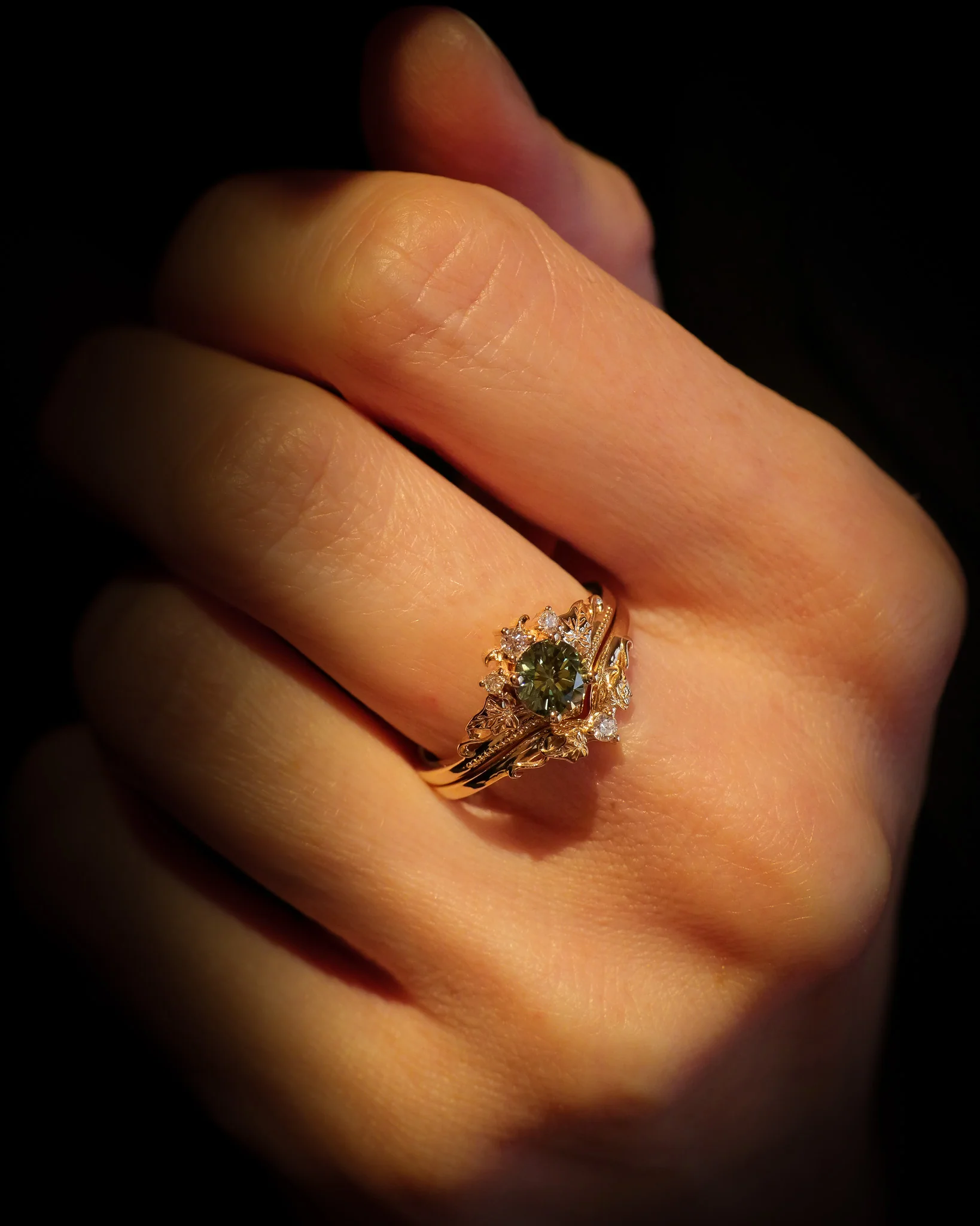 Ivy Leaves Bridal Set with Green (Lab-grown) Diamond / Ariadne - Image 4