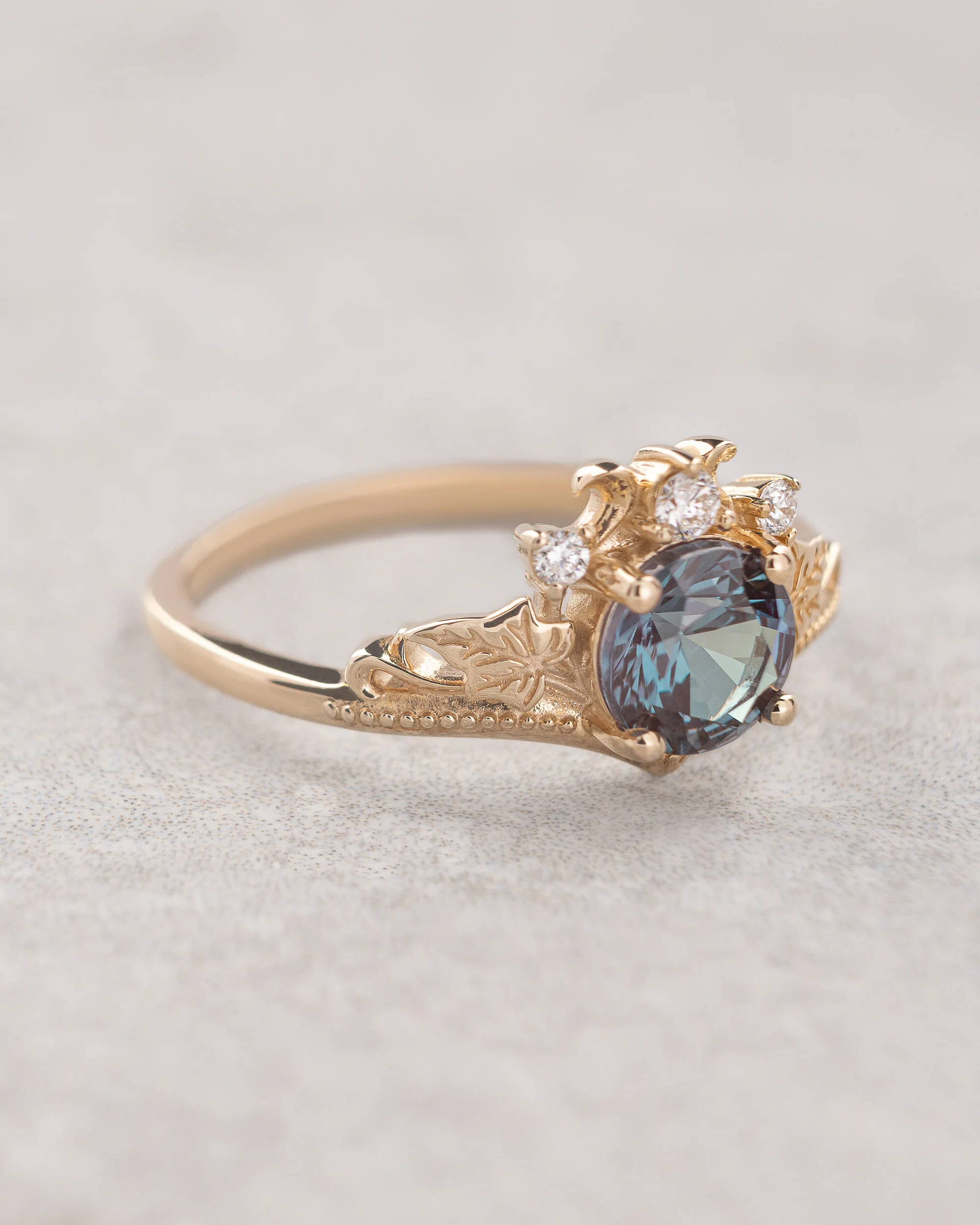 READY TO SHIP: Ariadne engagement ring with colour changing alexandrite 6mm, 14K yellow gold, AVAILABLE RING SIZES: 5.5 - 8.5 US - Image 2