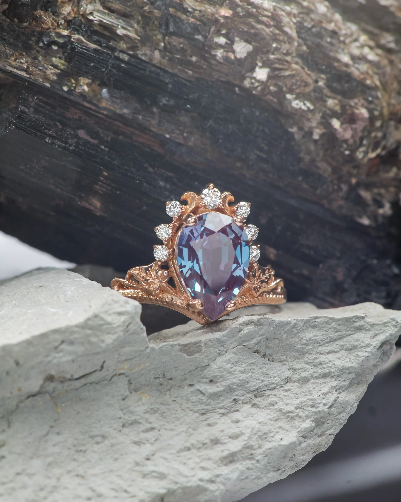 READY TO SHIP Ariadne ring set with big pear alexandrite and lab grown diamonds, 14K rose gold, RING SIZES: 4.5 - 7.5 US - Image 5
