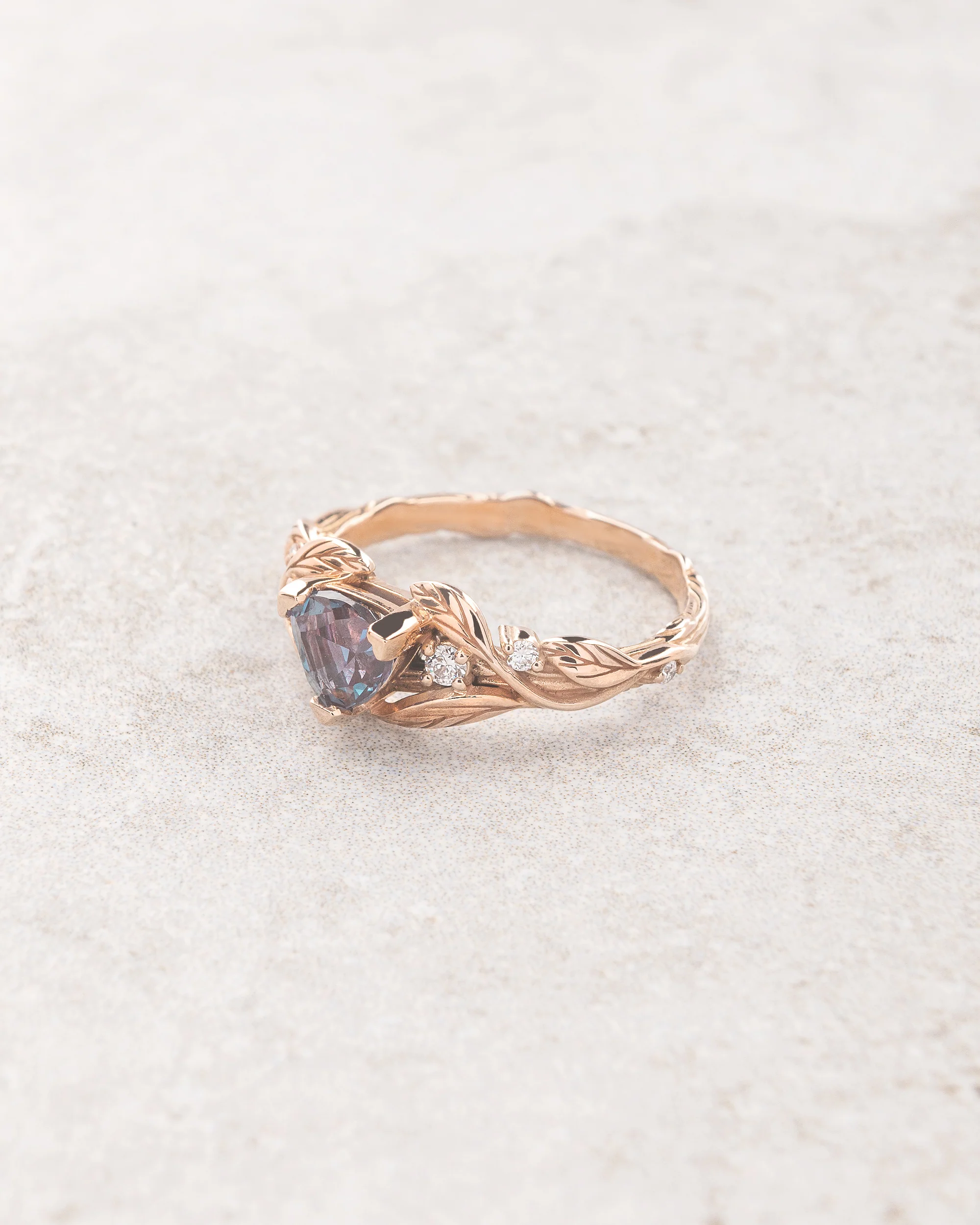 Trillion alexandrite and diamonds engagement ring, gold leaf band / Clematis - Image 2