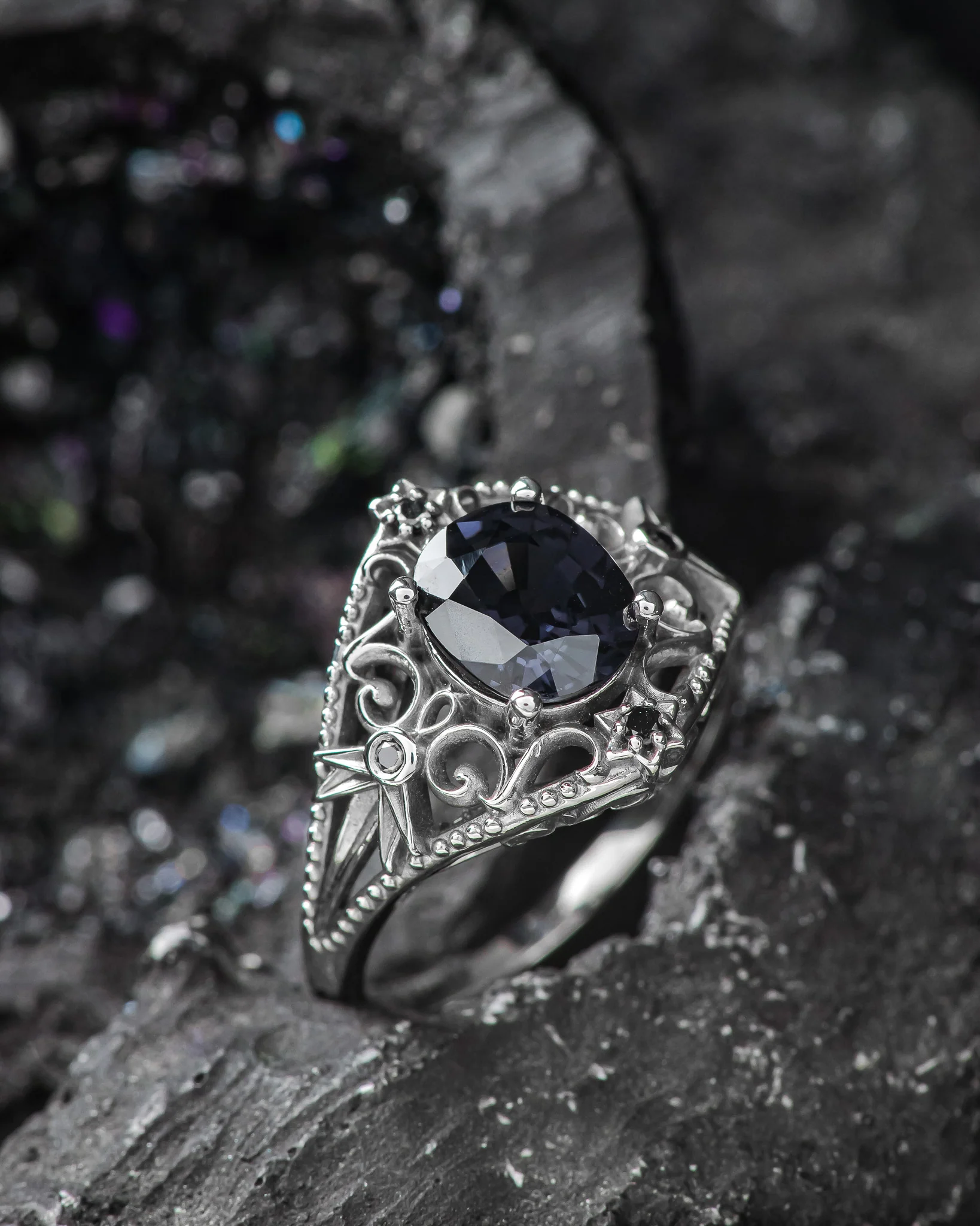 READY TO SHIP Cosmic engagement ring with grey spinel and black diamonds / Galaxia, RING SIZE 7 US - Image 2