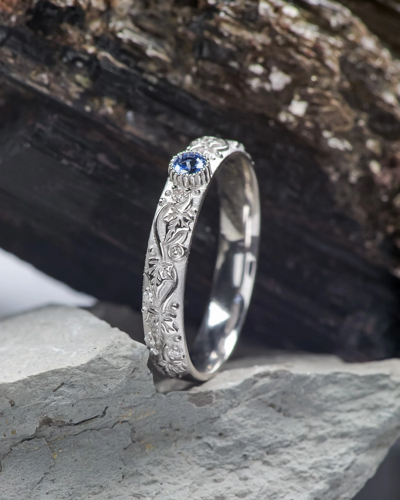 Ivy wedding band with a blue sapphire and diamonds, ivy leaf ring with diamonds, comfort fit ring - Image 6