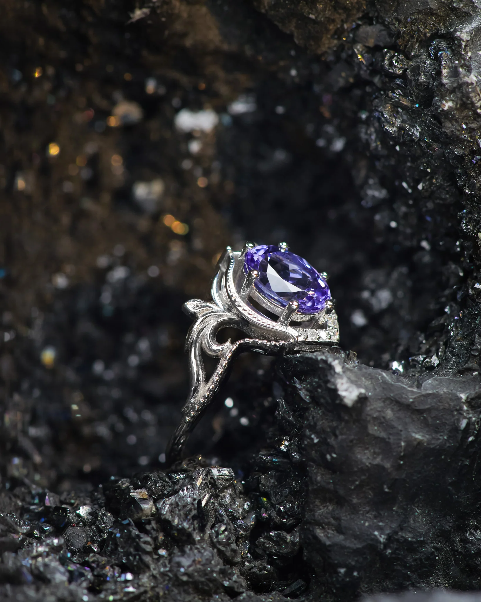 READY TO SHIP Lida engagement ring with oval-cut tanzanite in 14K white gold, RING SIZES: 5.5 - 8.5 US - Image 4