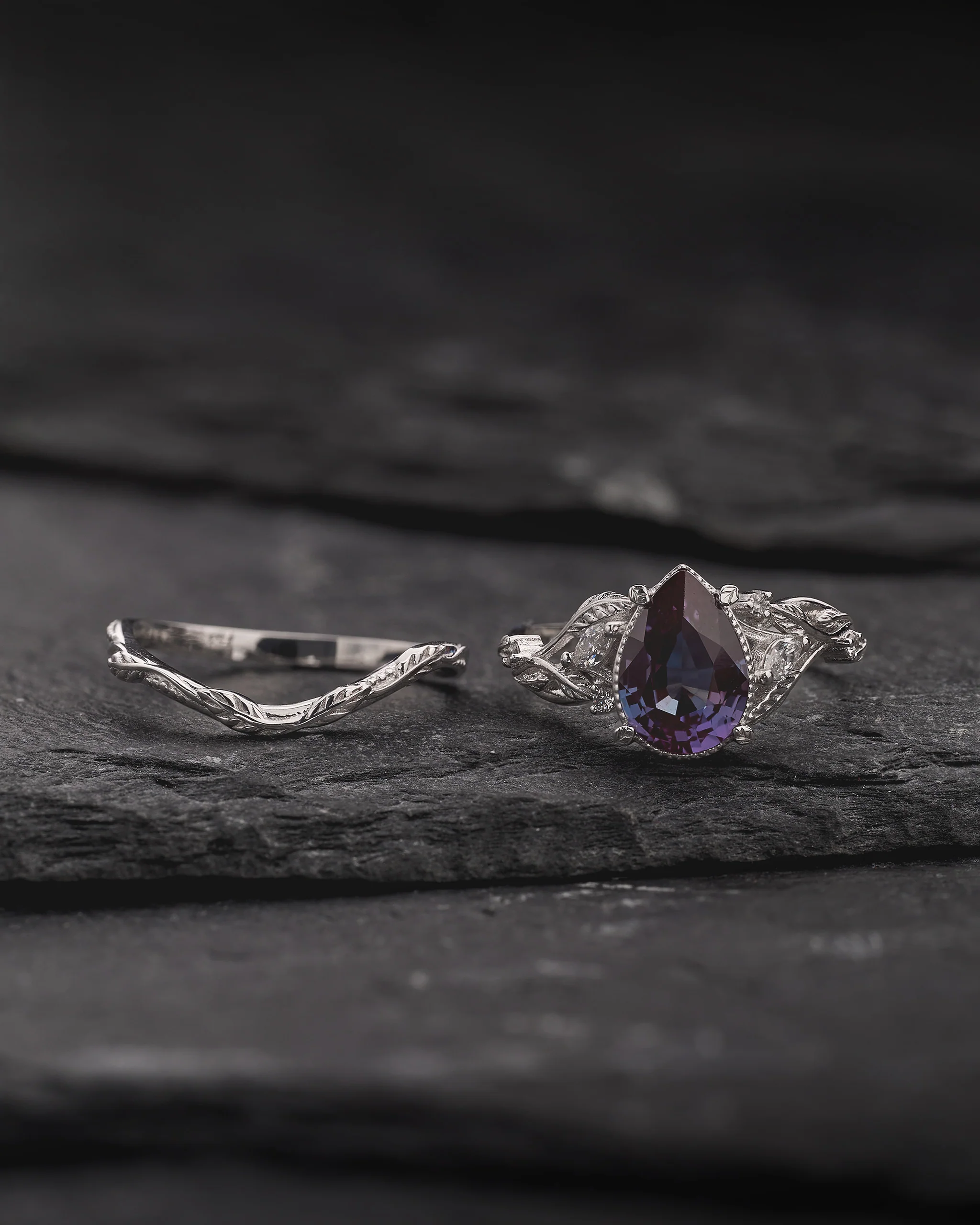 READY TO SHIP Patricia bridal ring set with big alexandrite, 14K white gold, AVAILABLE RING SIZES: 5.5 - 8.5 US - Image 2