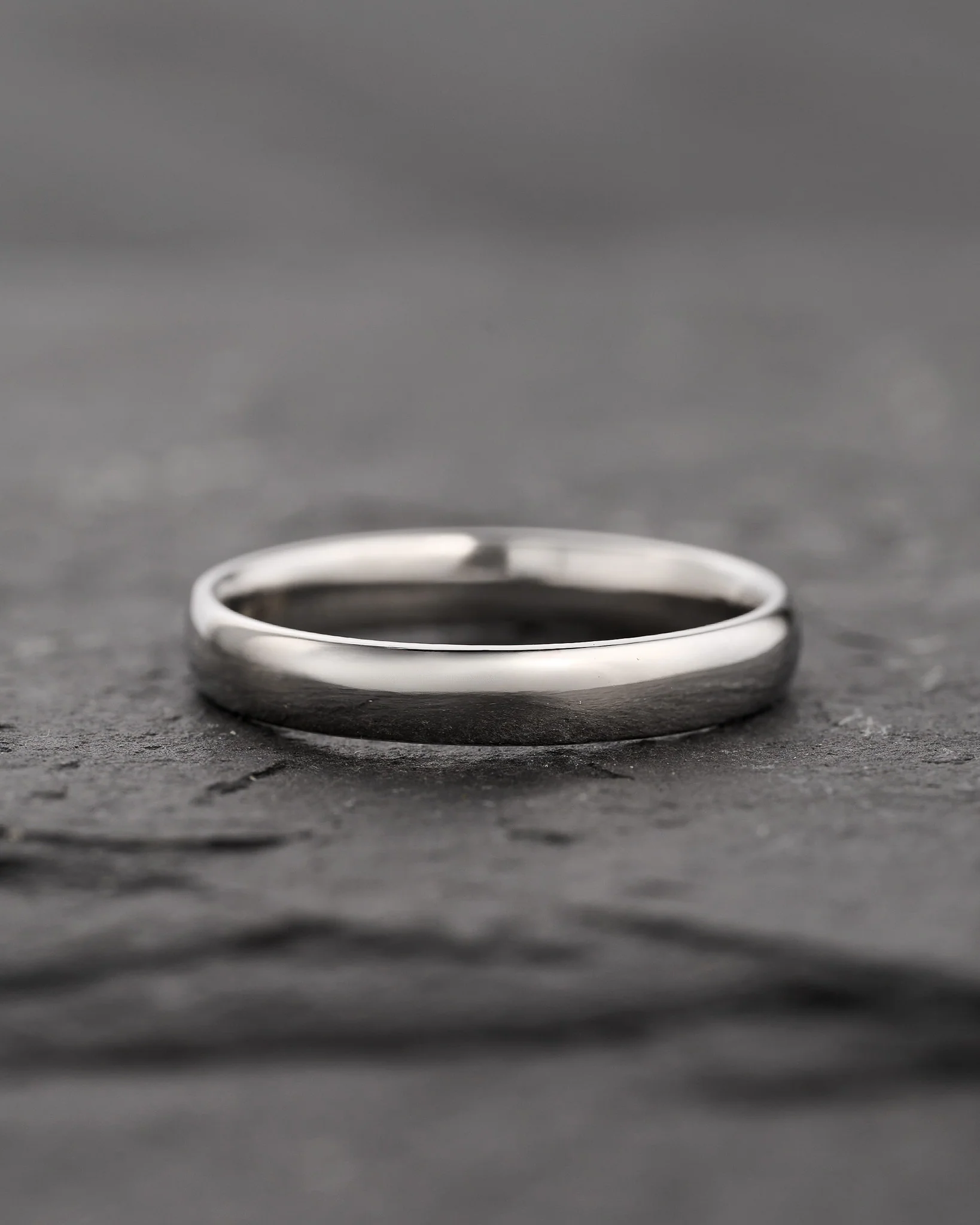 READY TO SHIP 14K or 18K white gold classic wedding band, AVAILABLE RING SIZES 6.5 - 11 US