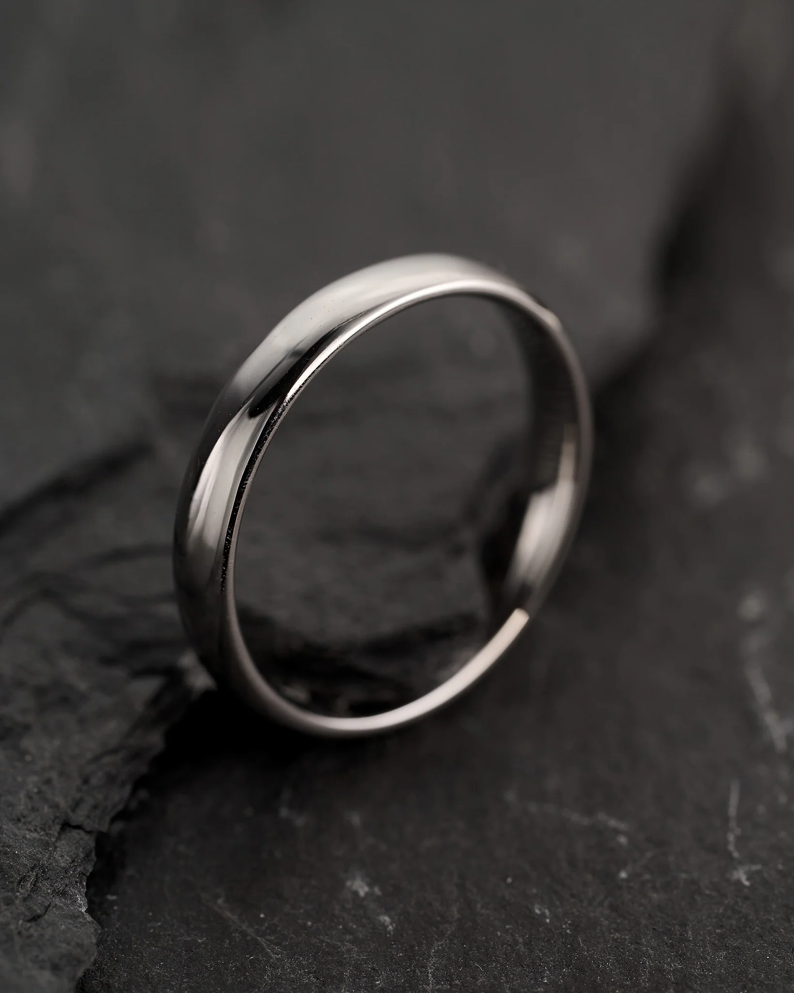 READY TO SHIP 14K or 18K white gold classic wedding band, AVAILABLE RING SIZES 6.5 - 11 US - Image 2