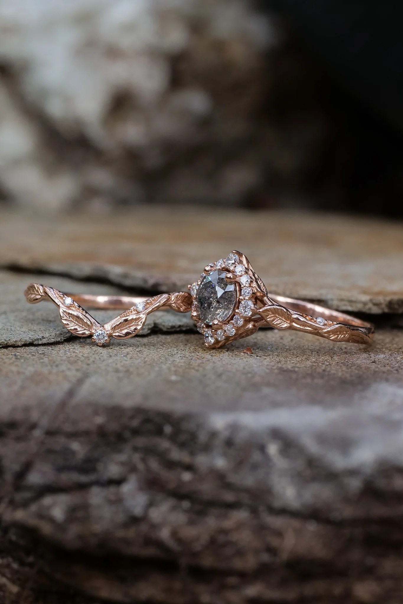 Salt & pepper diamond halo bridal set in rose vine design / Florentina - Image 5