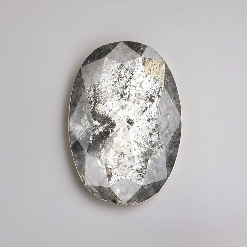 Salt & Pepper diamond | natural, oval-cut, *8x5.5mm, 1.1ct