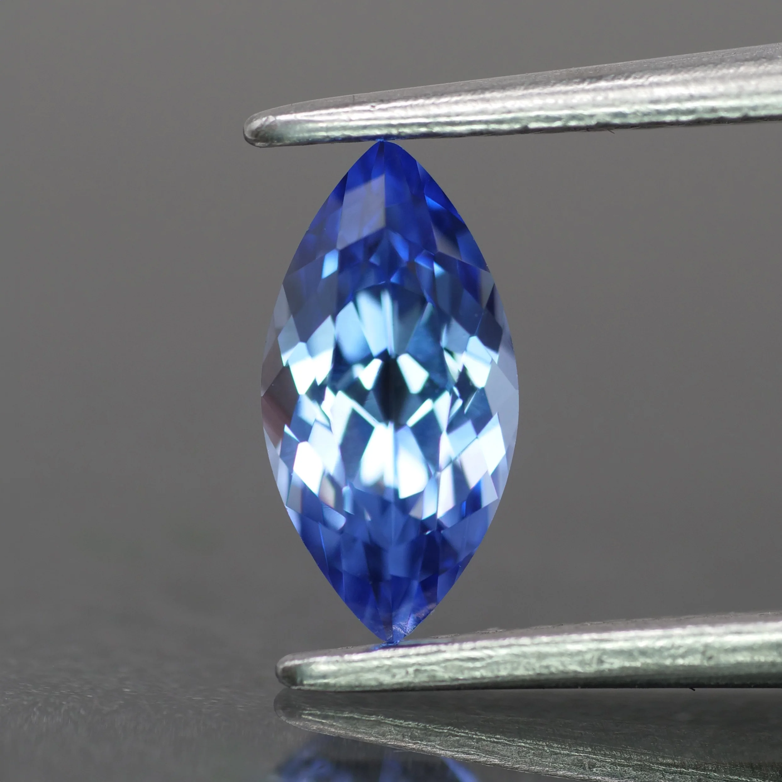 Sapphire | Light Blue color, lab-grown, marquise-cut, 8x4mm, 0.8ct
