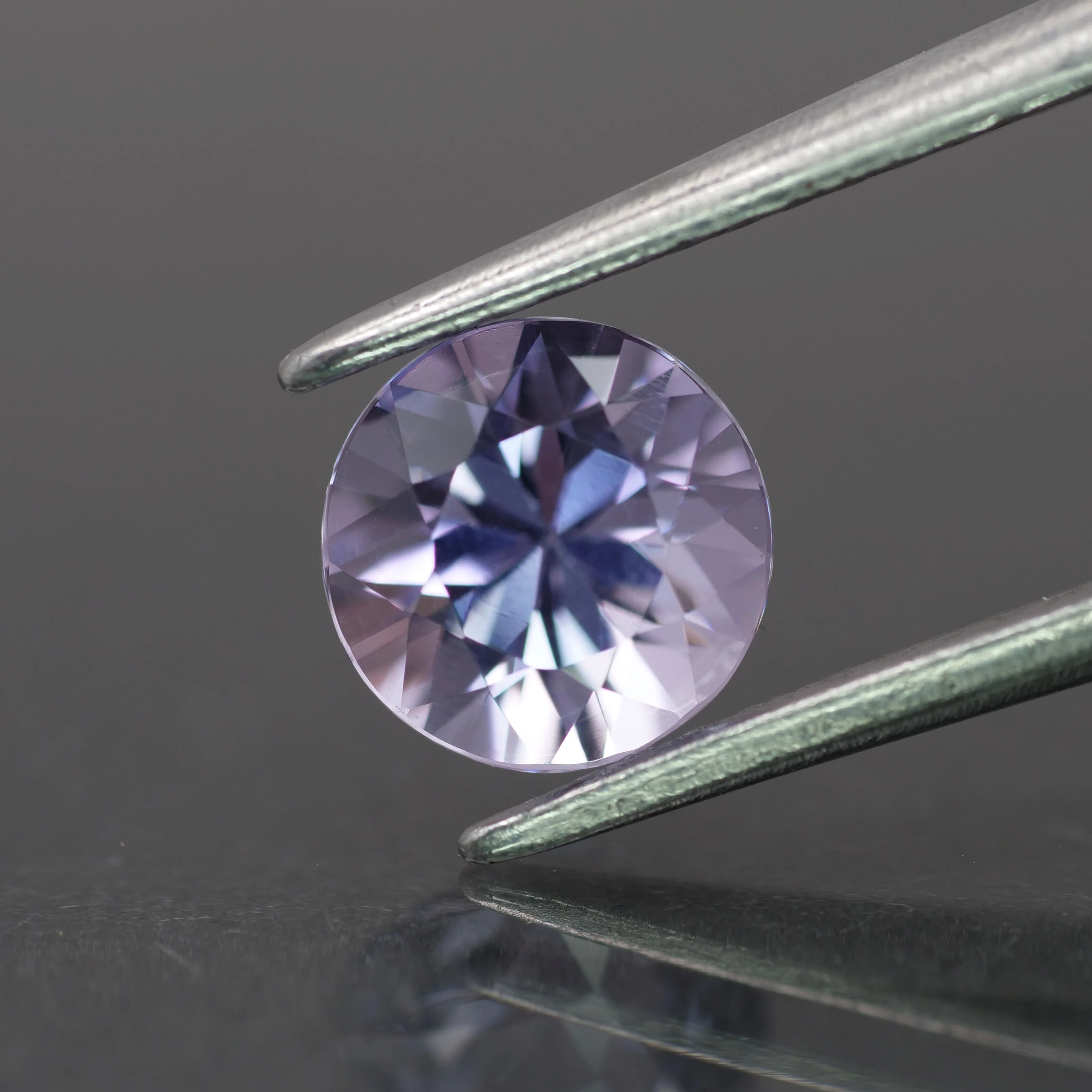 Sapphire | natural, light pink color, round-cut, 6mm, 1ct